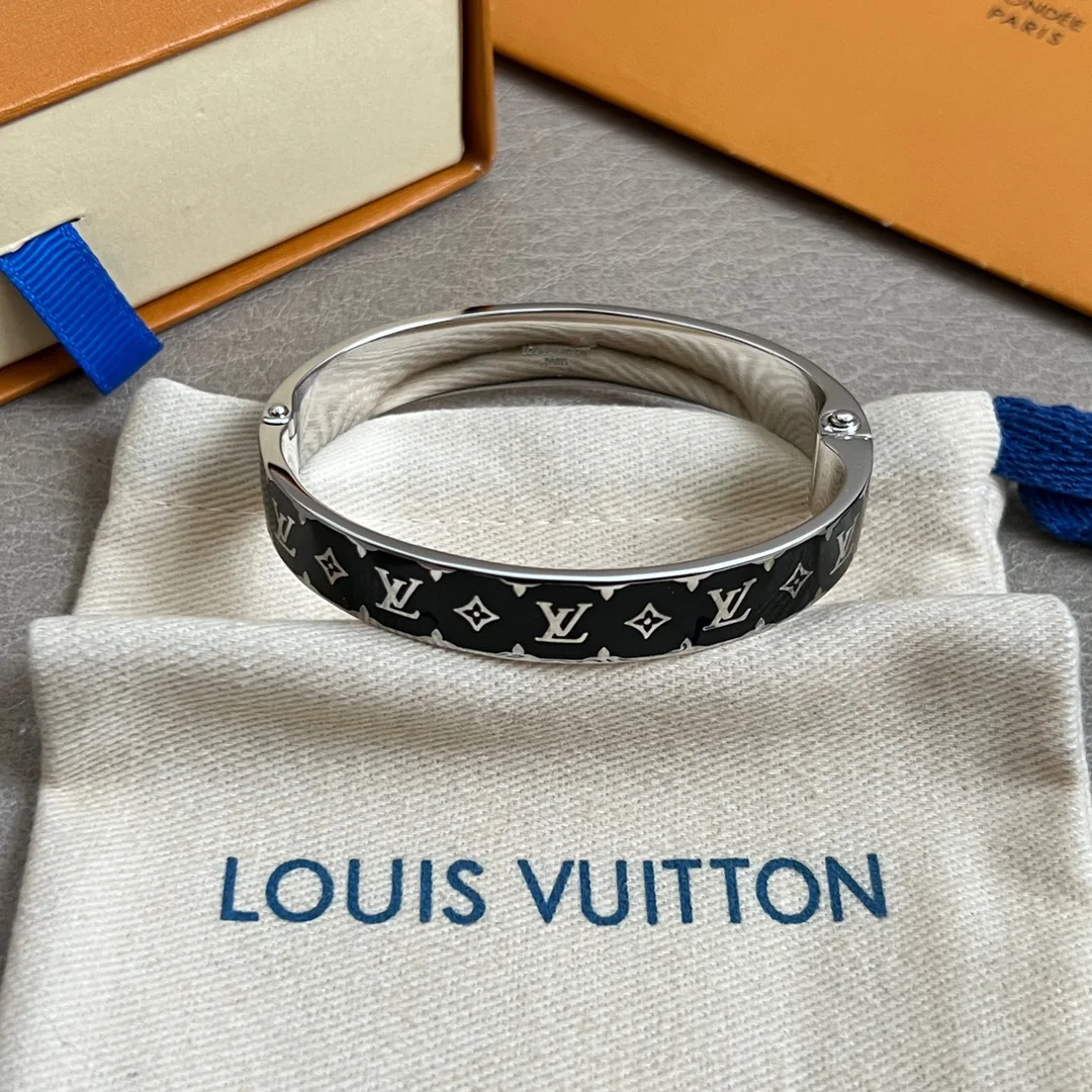 Бижутерия Louis Vuitton 1298178