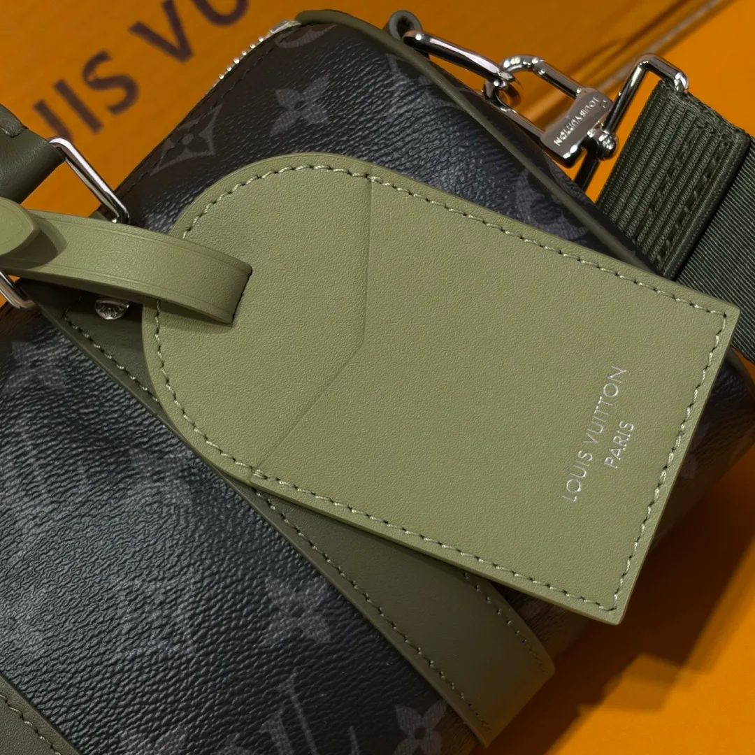 Классические Сумки Женские Louis Vuitton 18170495