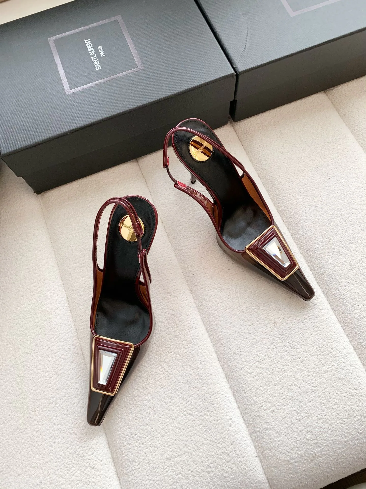 Босоножки Женские Saint Laurent 17371730