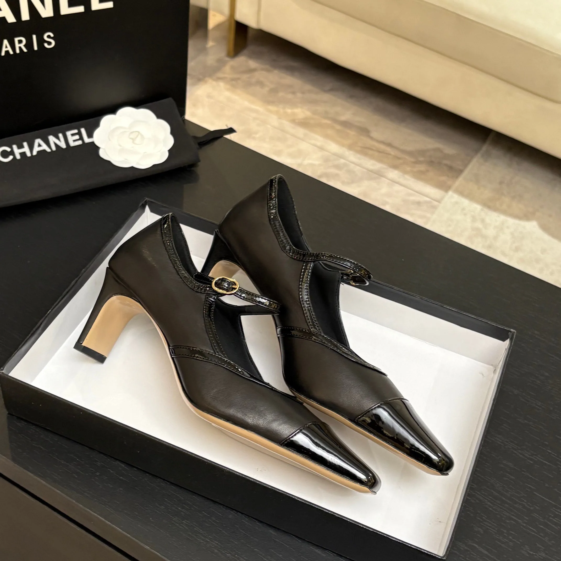 Туфли Женские Chanel 17448367