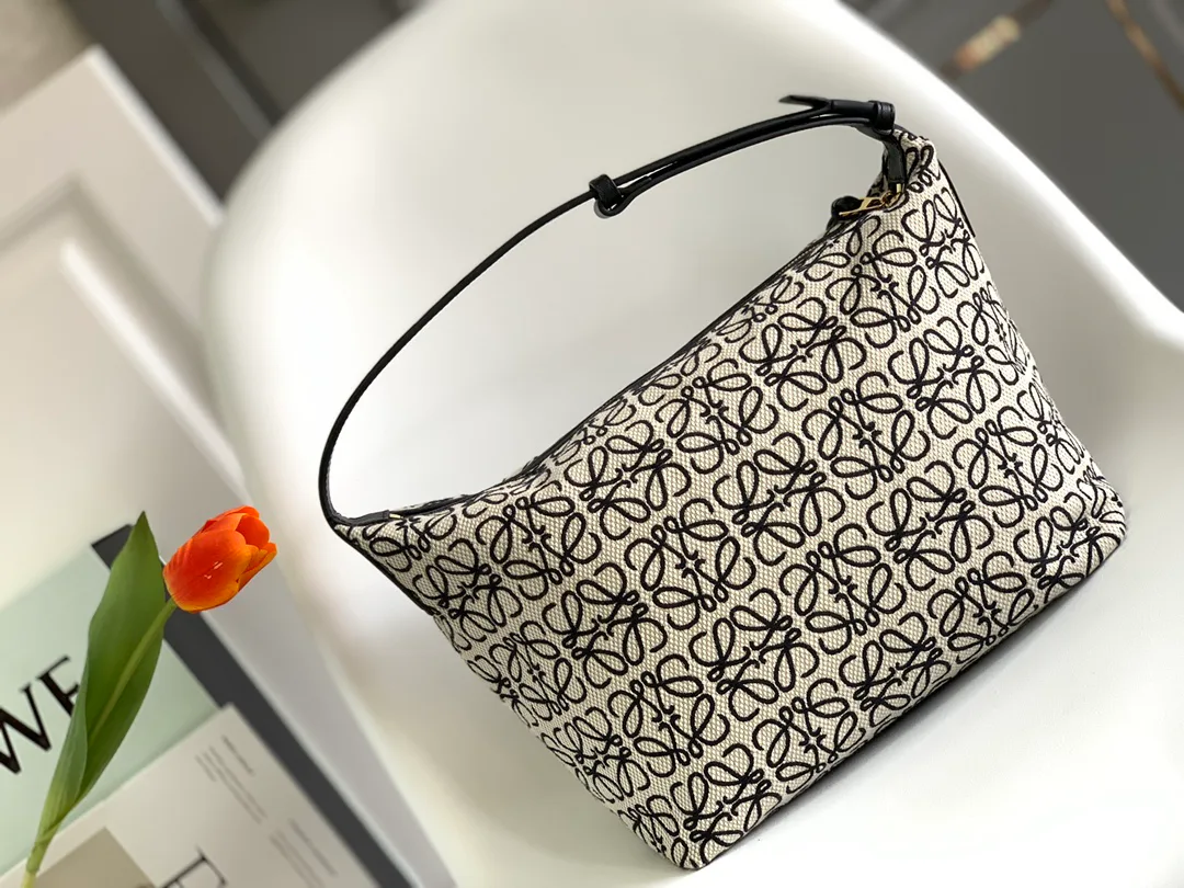 Классические Сумки Женские Loewe 87217