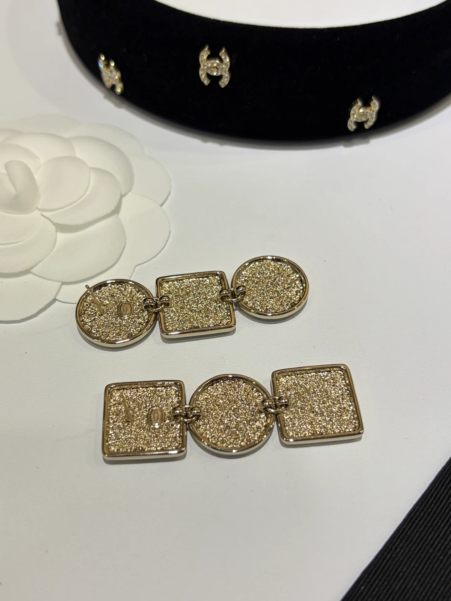 Бижутерия Chanel 1035396
