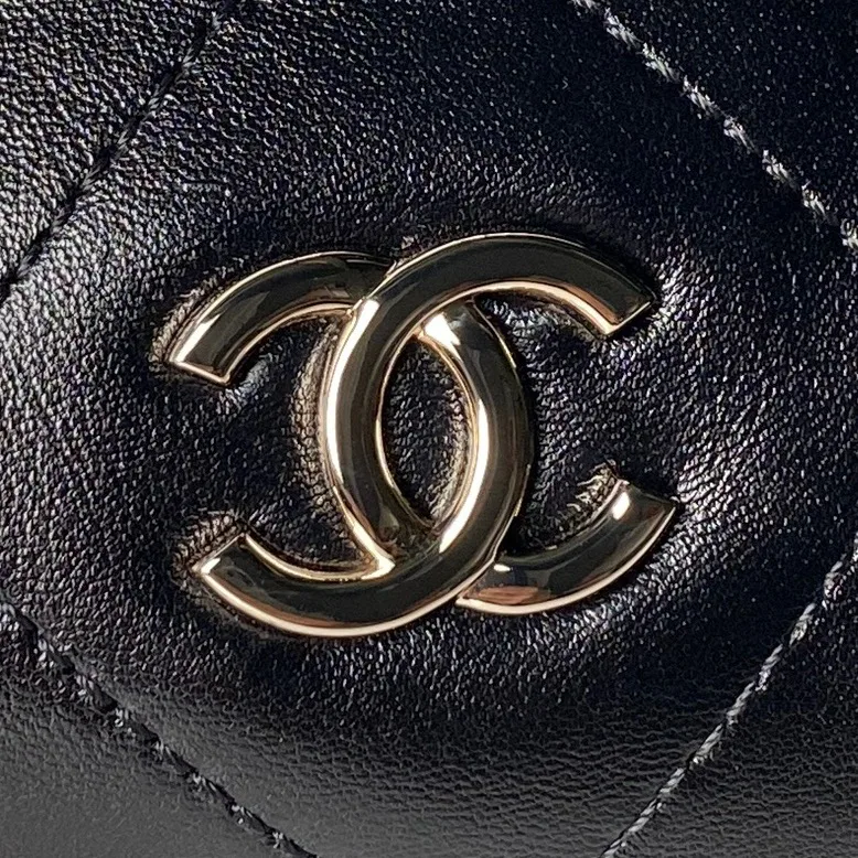Классические Сумки Женские Chanel 18207785