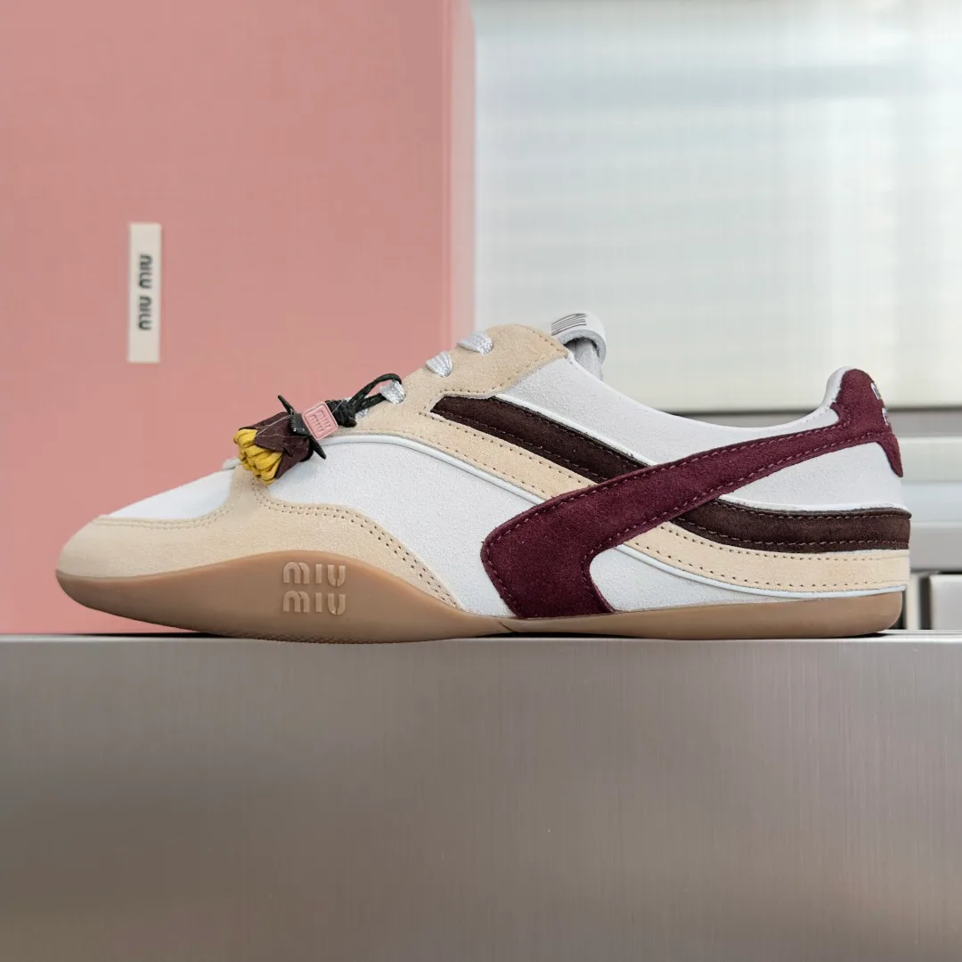 Кроссовки Женские Miu Miu 18092987