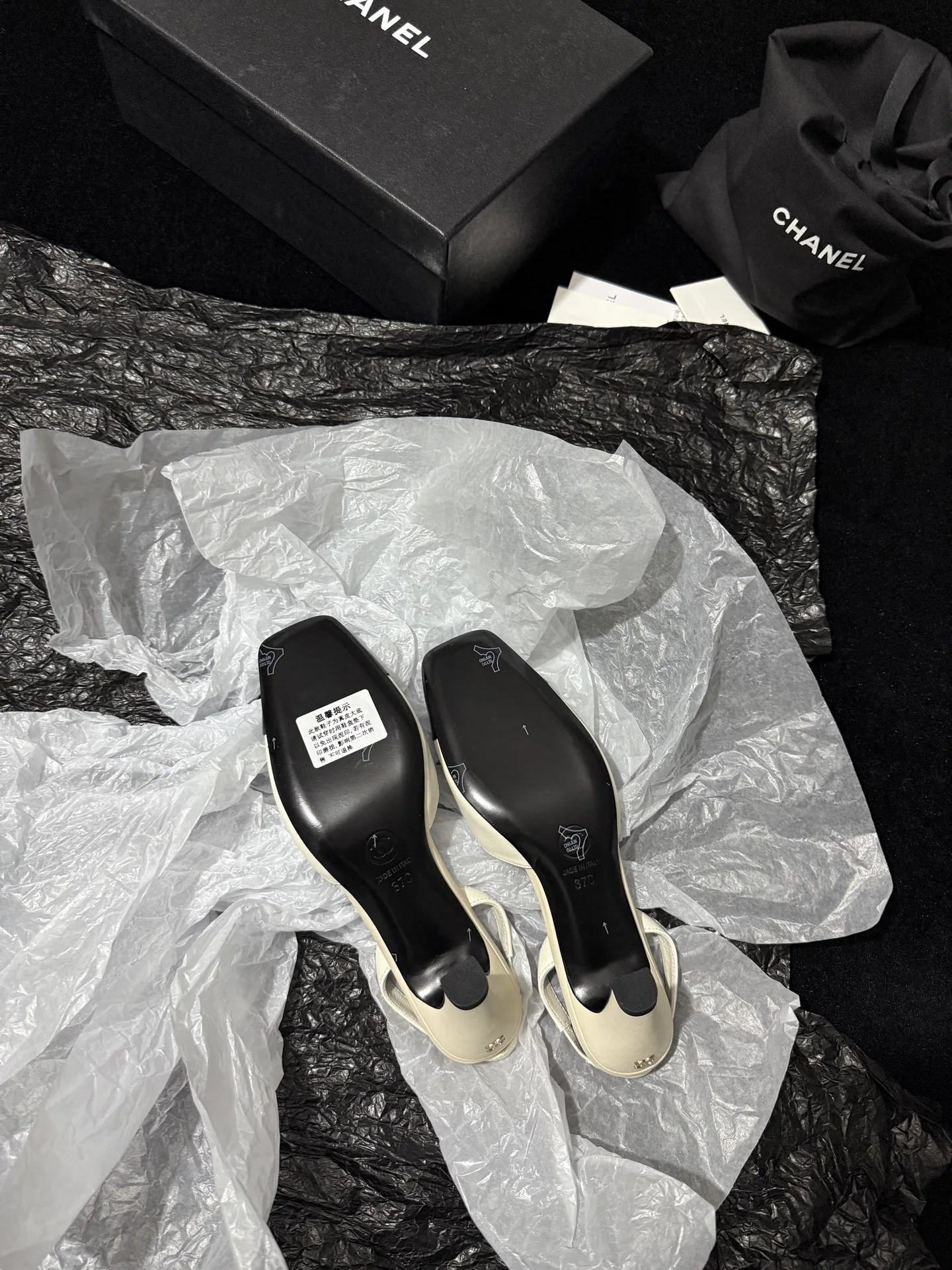 Босоножки Женские Chanel 18110797