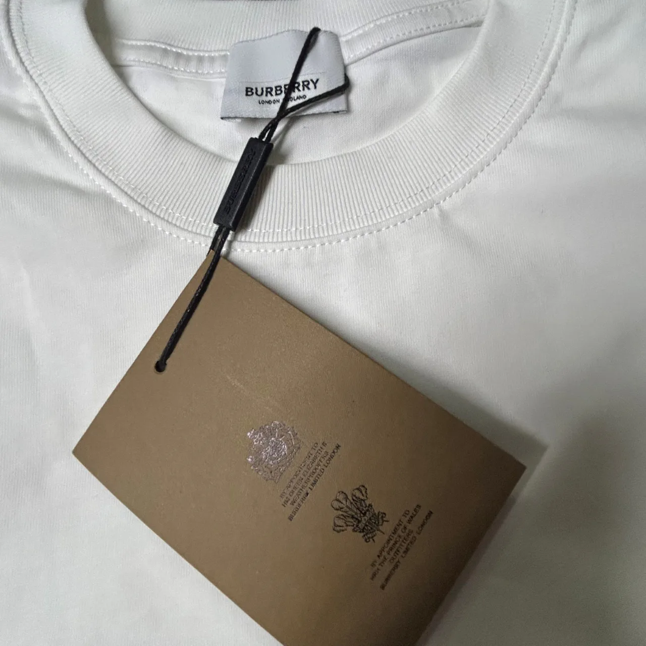 Футболки Женские Burberry 18000409