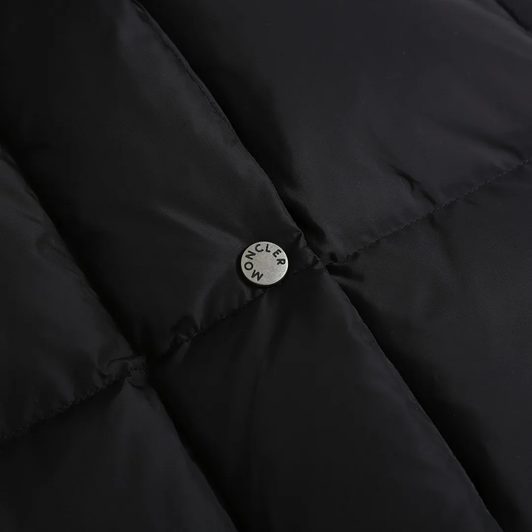Жилеты Женские Moncler 18347402