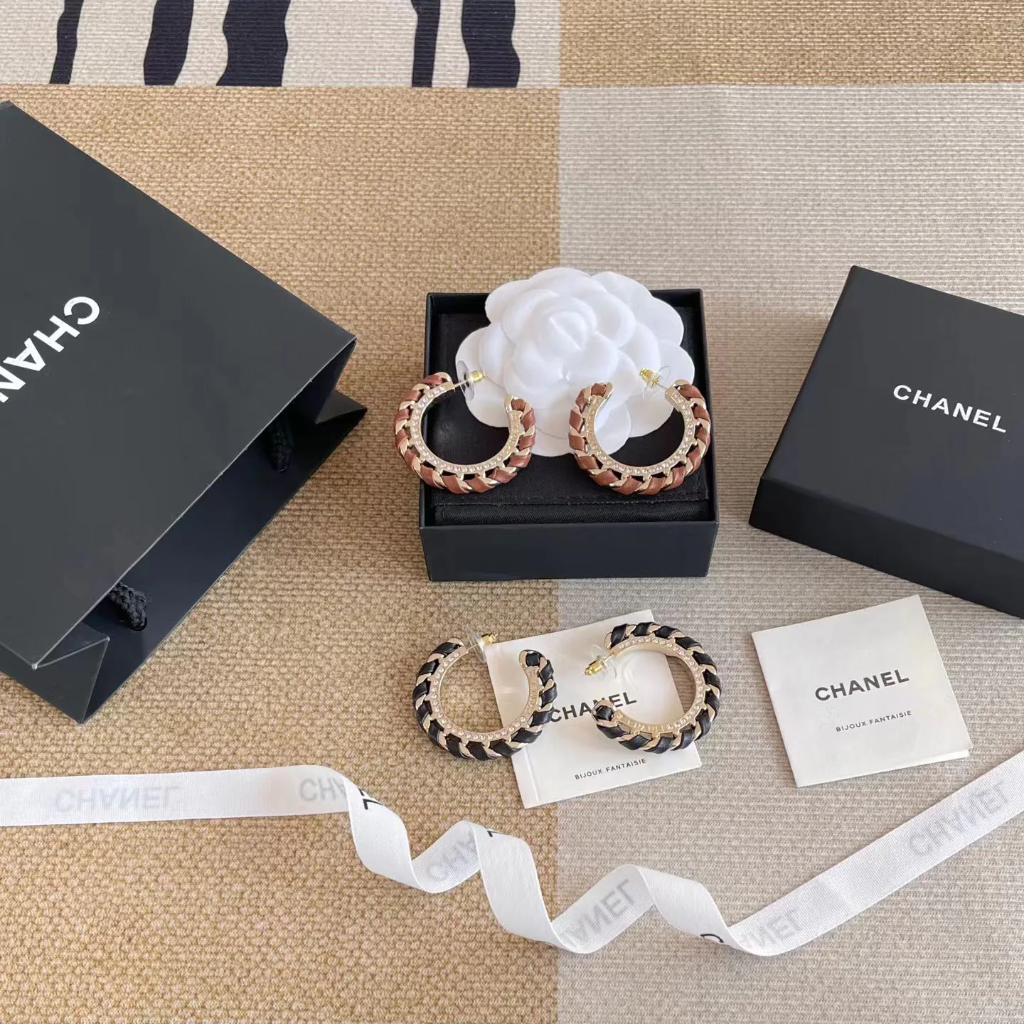 Бижутерия Chanel 1302351