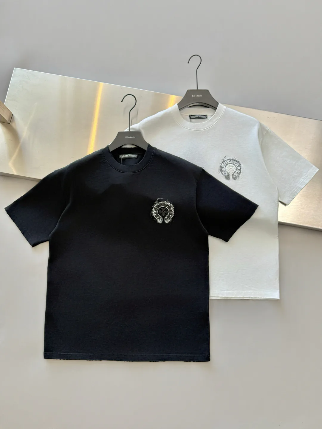 Футболки Женские Chrome Hearts 11484468