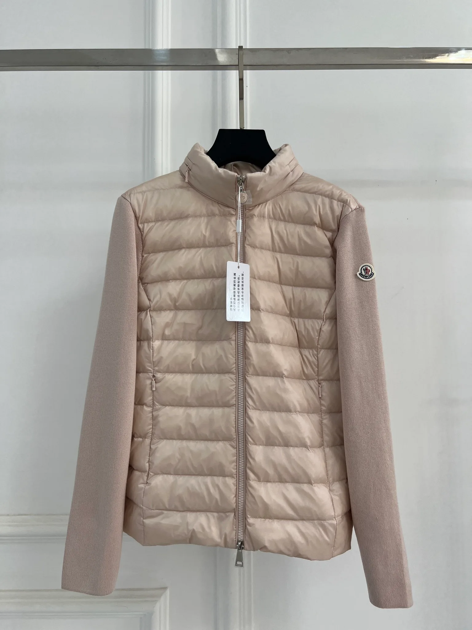 Куртки И Пуховики Женские Moncler 18416265