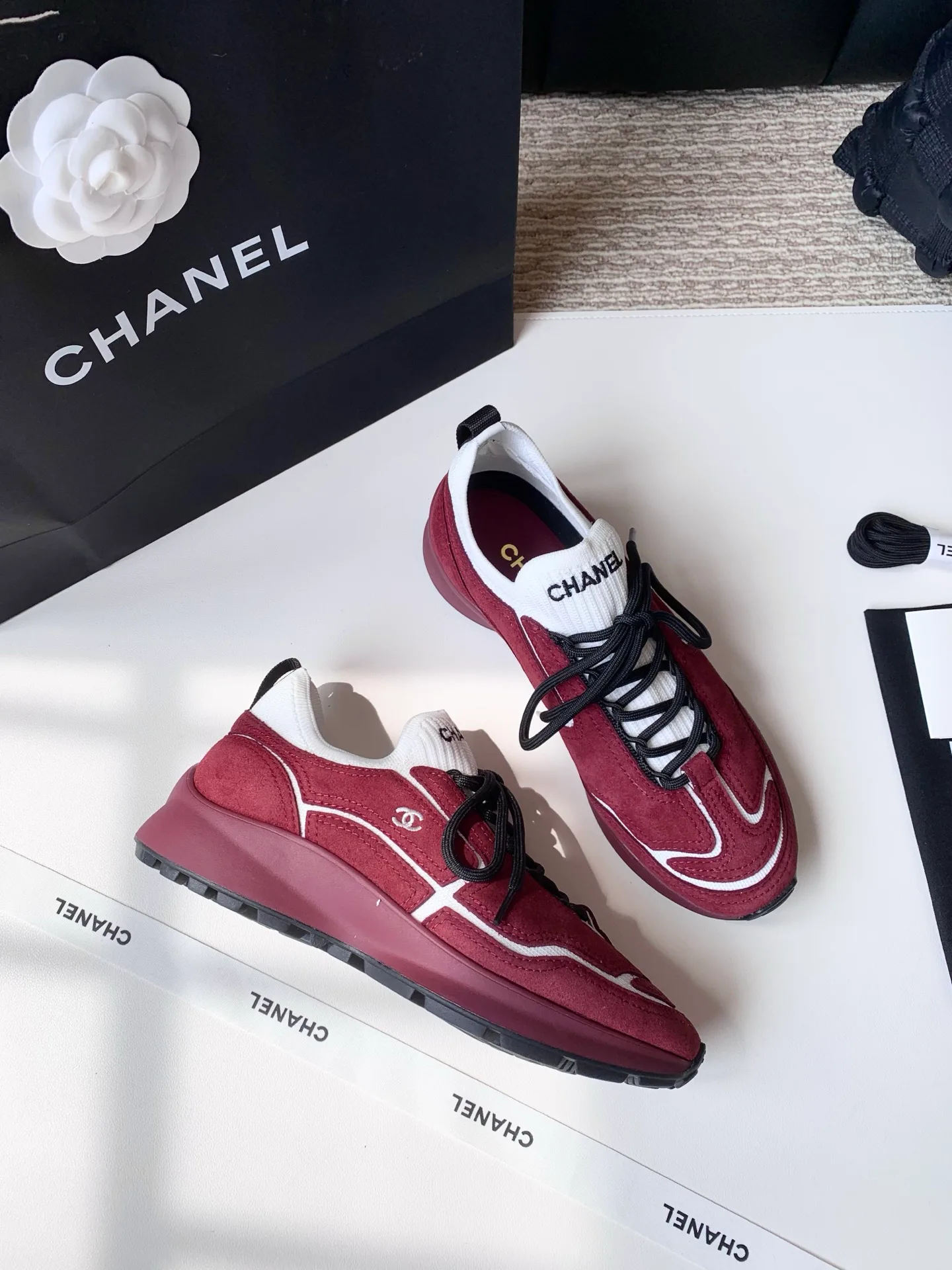Кроссовки Женские Chanel 17990429