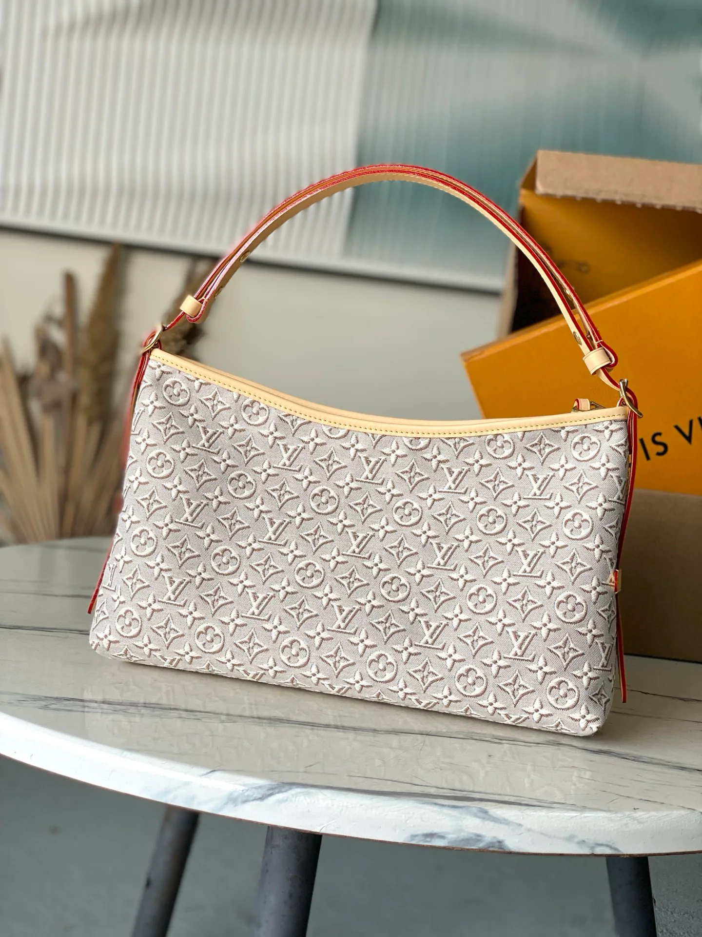 Классические Сумки Женские Louis Vuitton 17795984