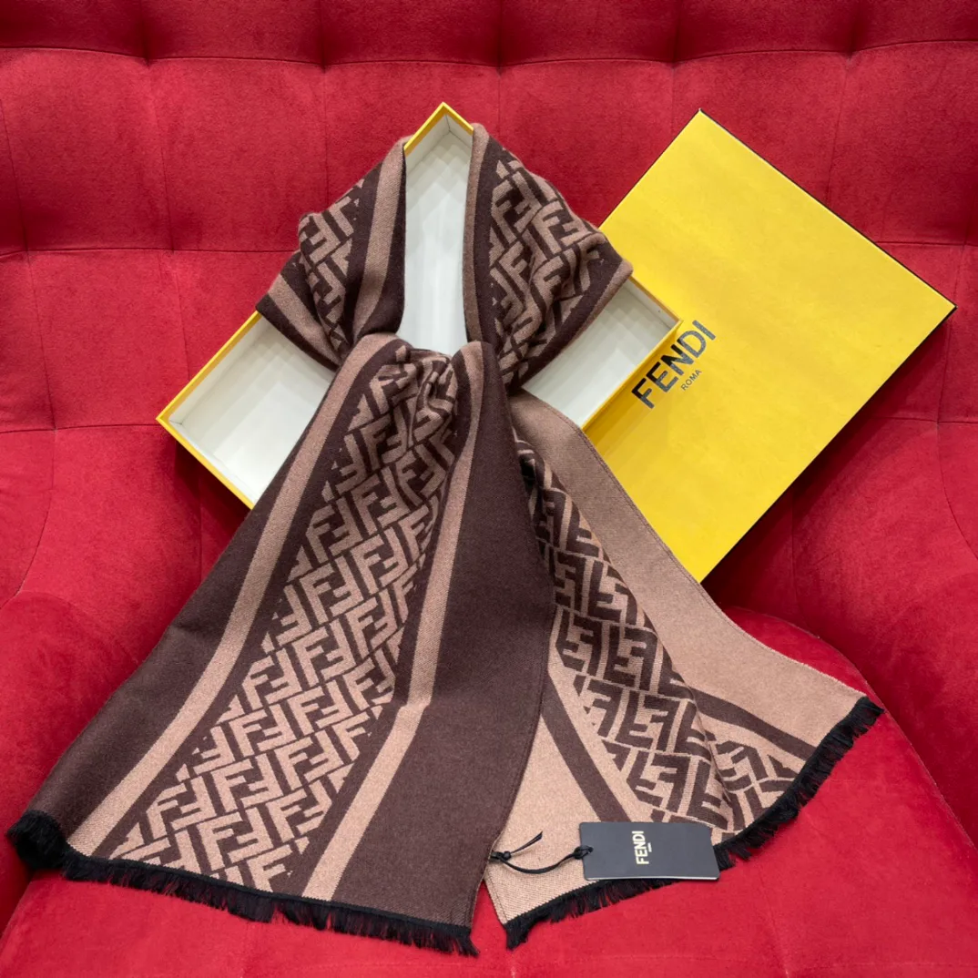 Шарфы Fendi 1255640