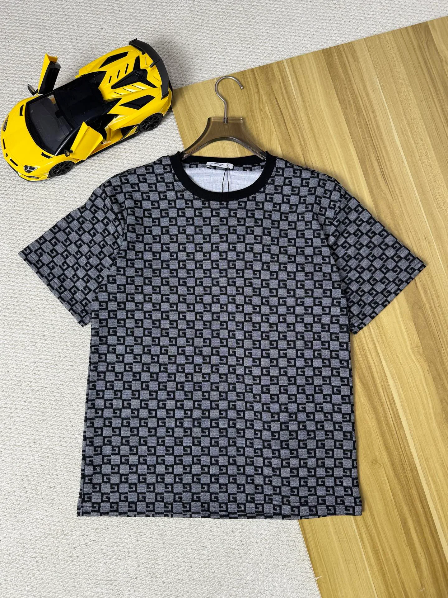 Футболки Женские Givenchy 11616004