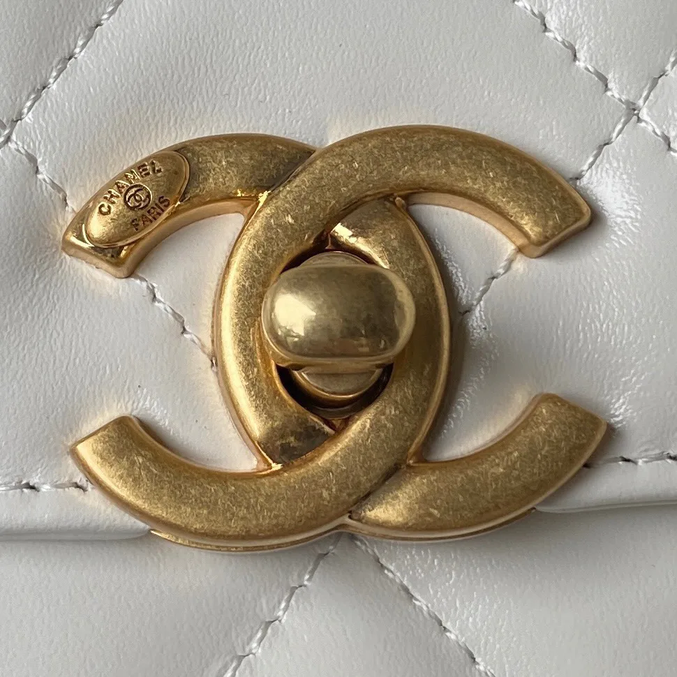 Сумки На Ремне Женские Chanel 1065268