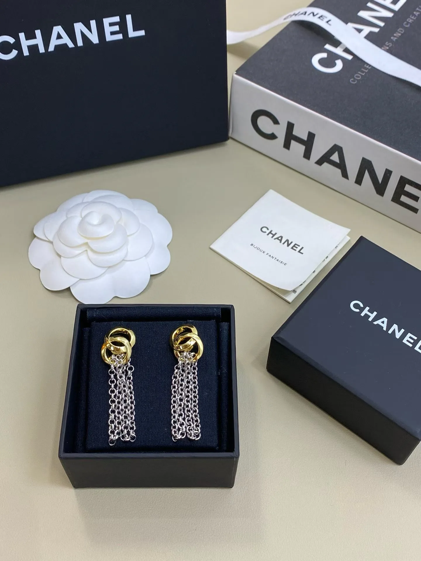 Бижутерия Chanel 18351206