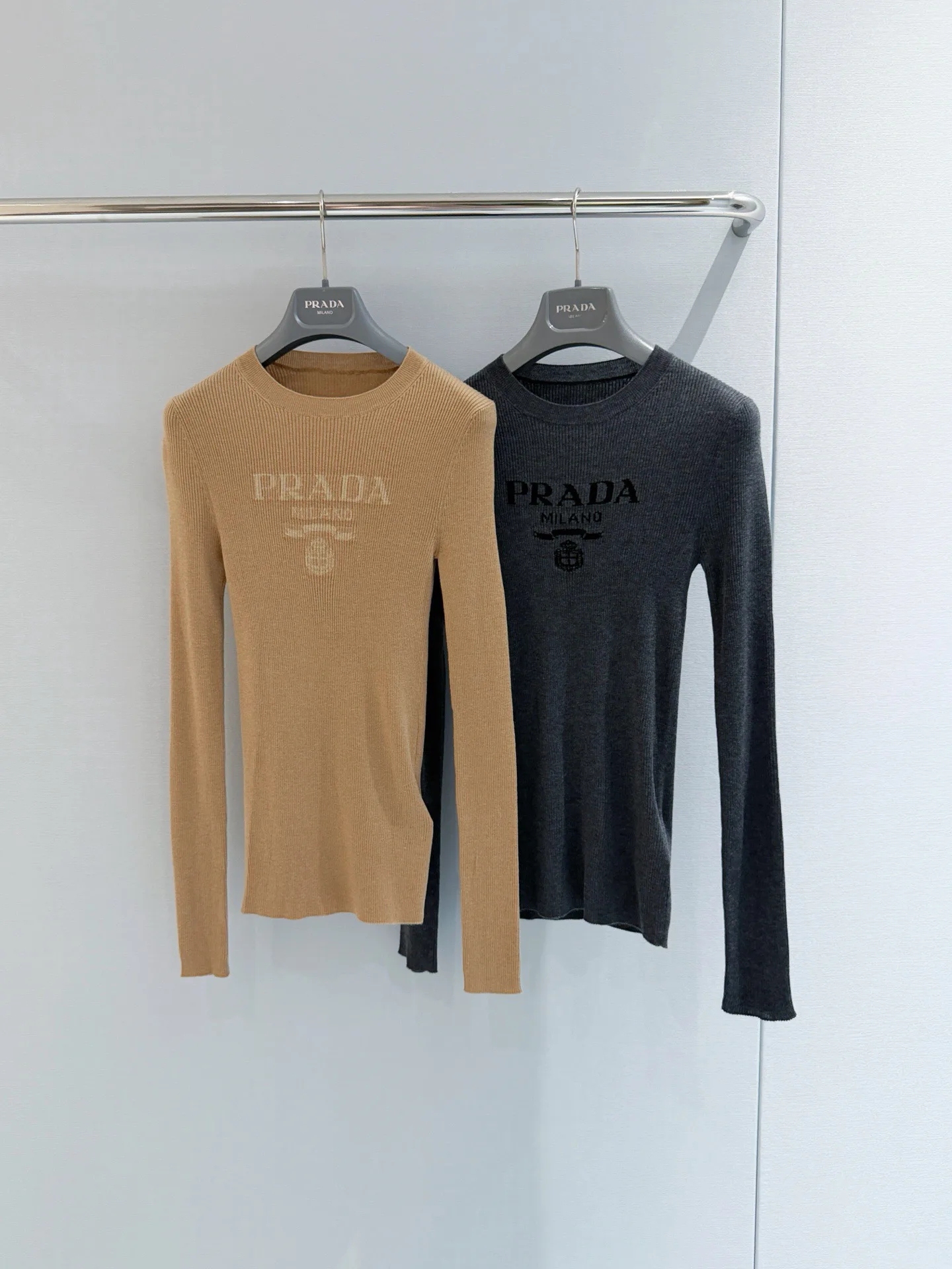 Джемперы И Свитеры Женские Prada 19136496