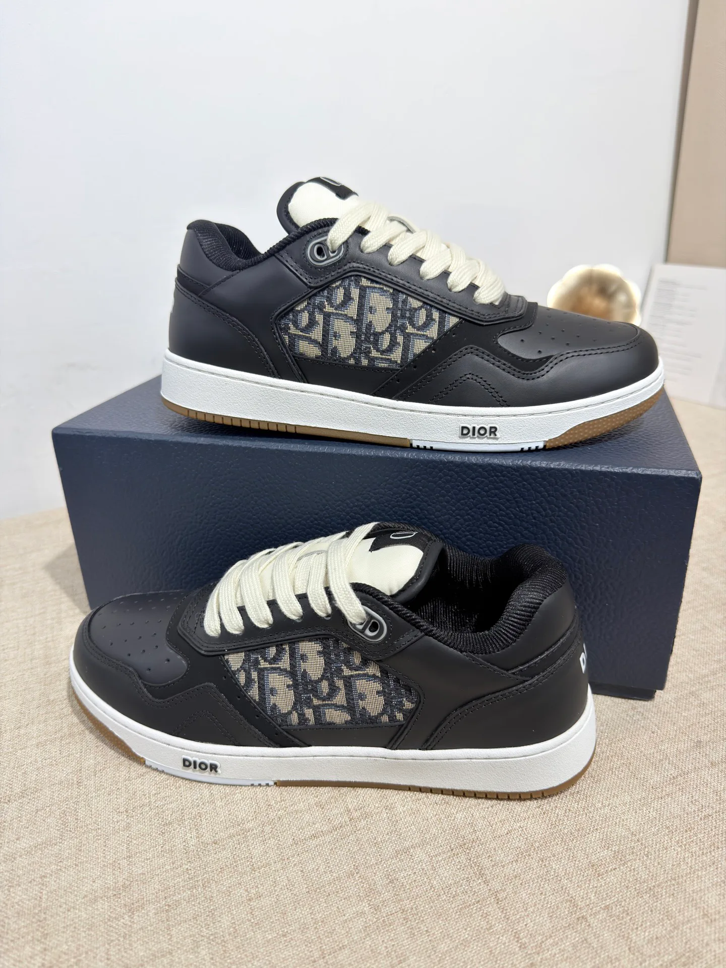 Кроссовки Женские Christian Dior 11456102
