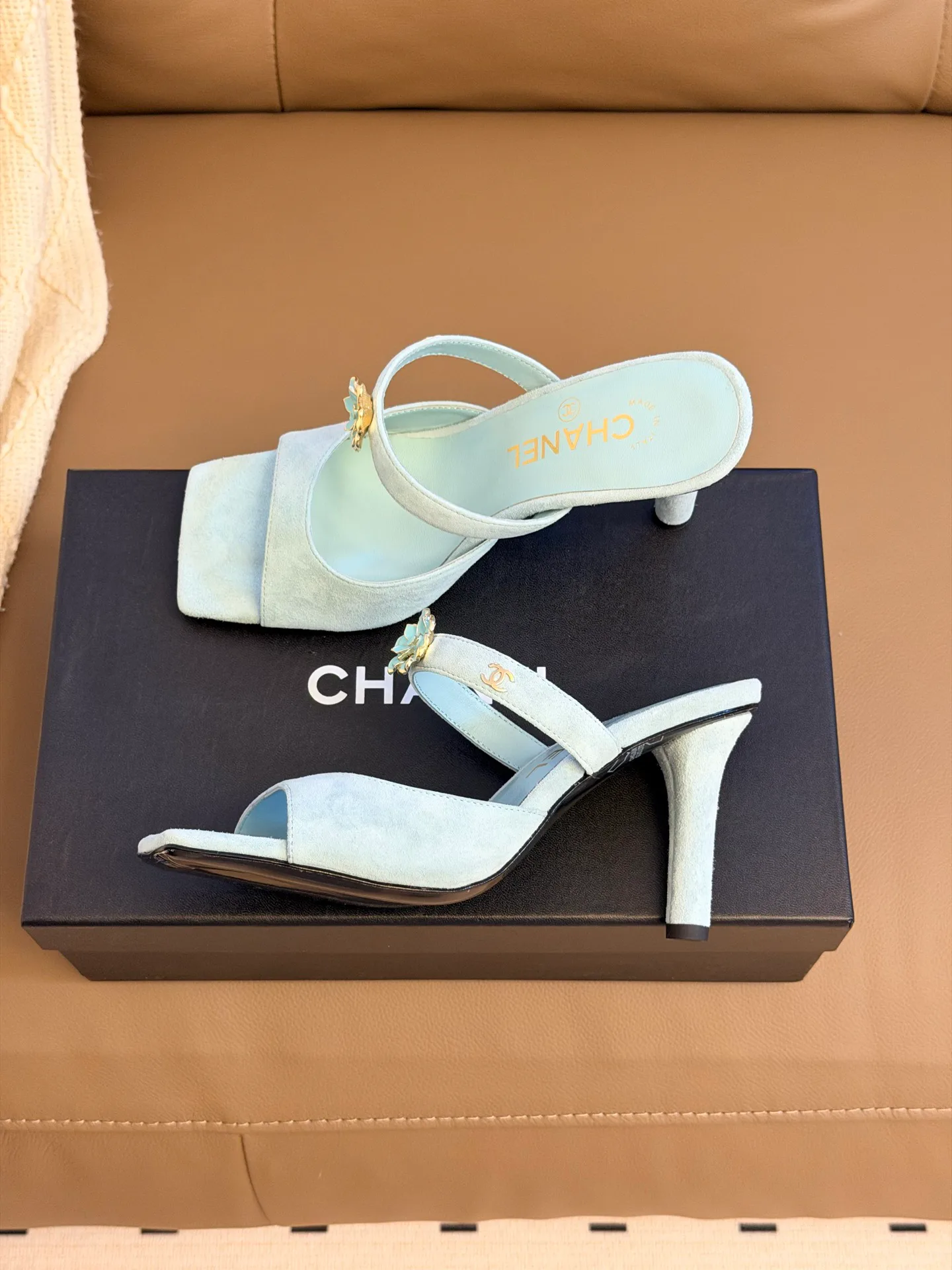 Босоножки Женские Chanel 17510631