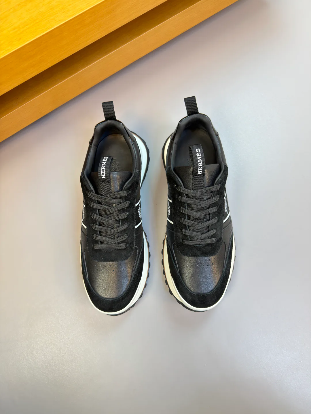 Кроссовки Мужские Hermes 1062326