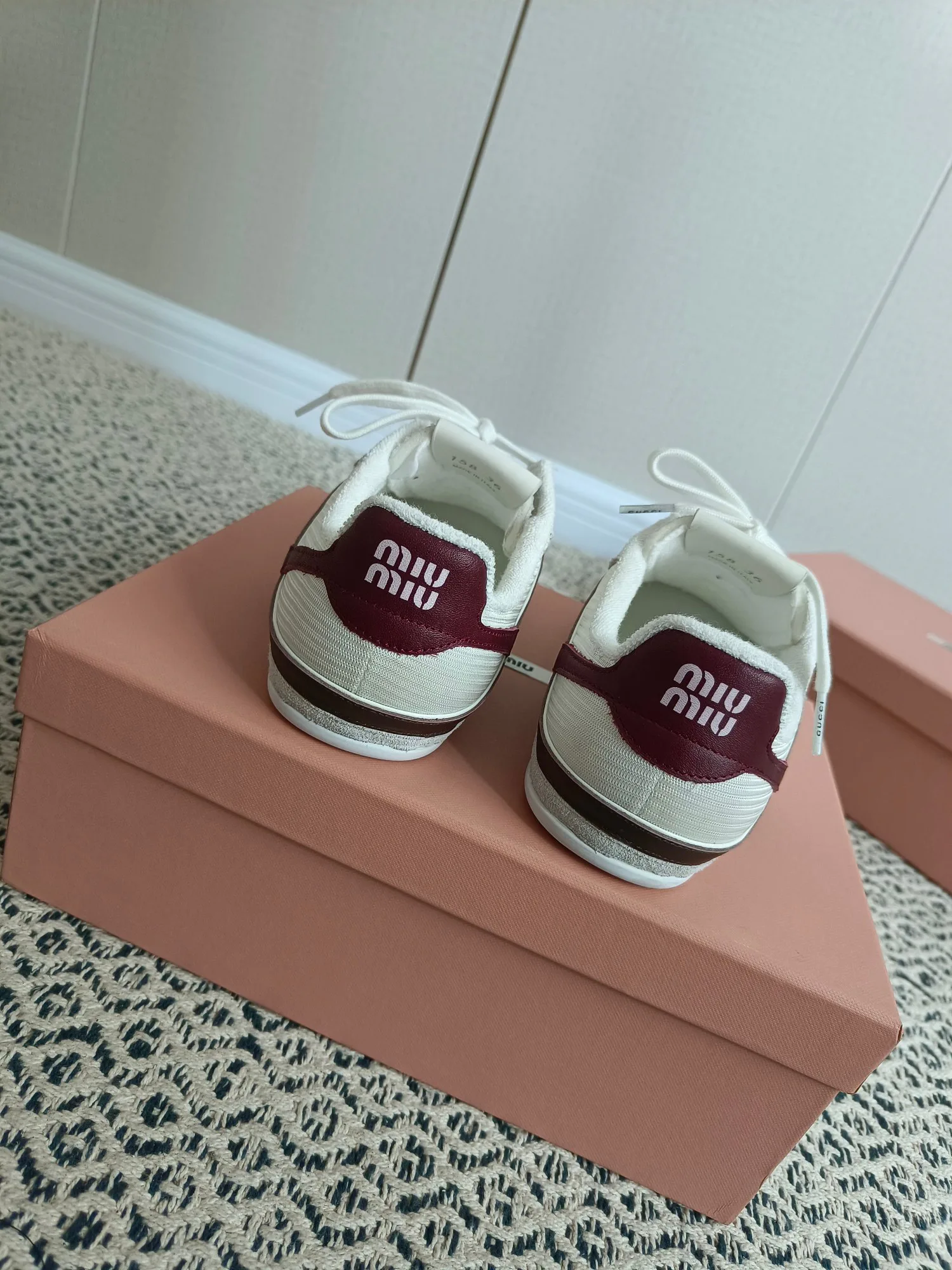 Кроссовки Женские Miu Miu 18273955
