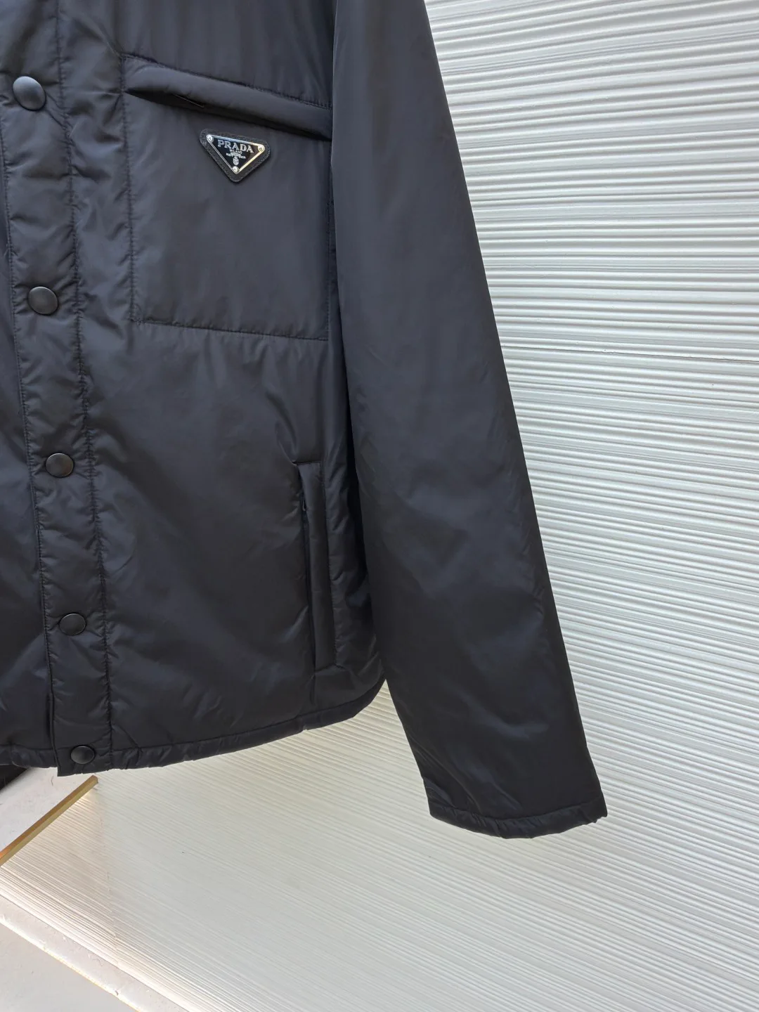 Куртки И Пуховики Мужские Prada 11430131