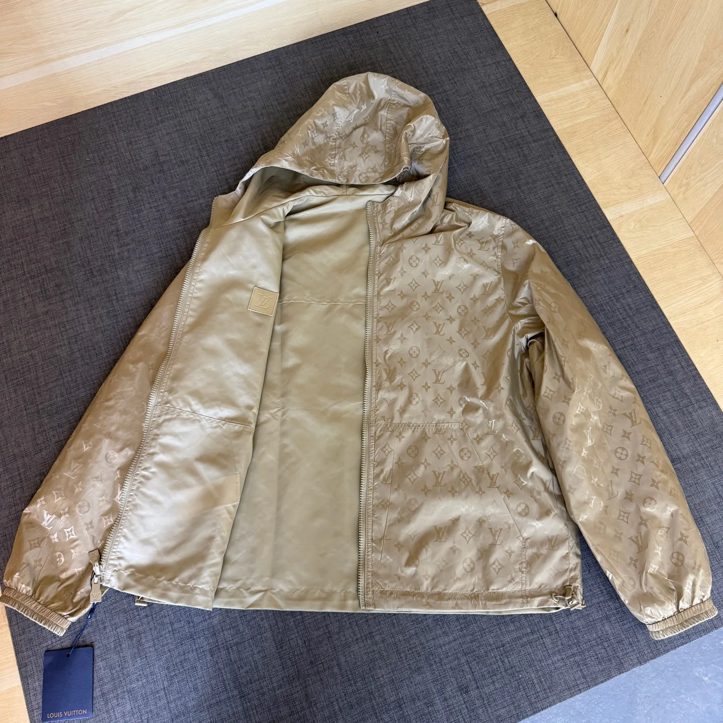 Куртки И Пуховики Мужские Louis Vuitton 13563935