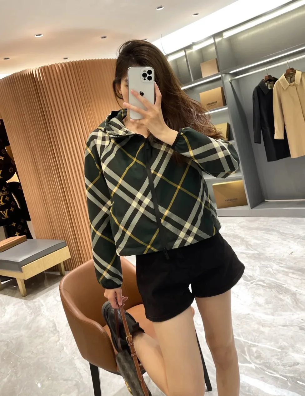 Куртки И Пуховики Женские Burberry 11224943