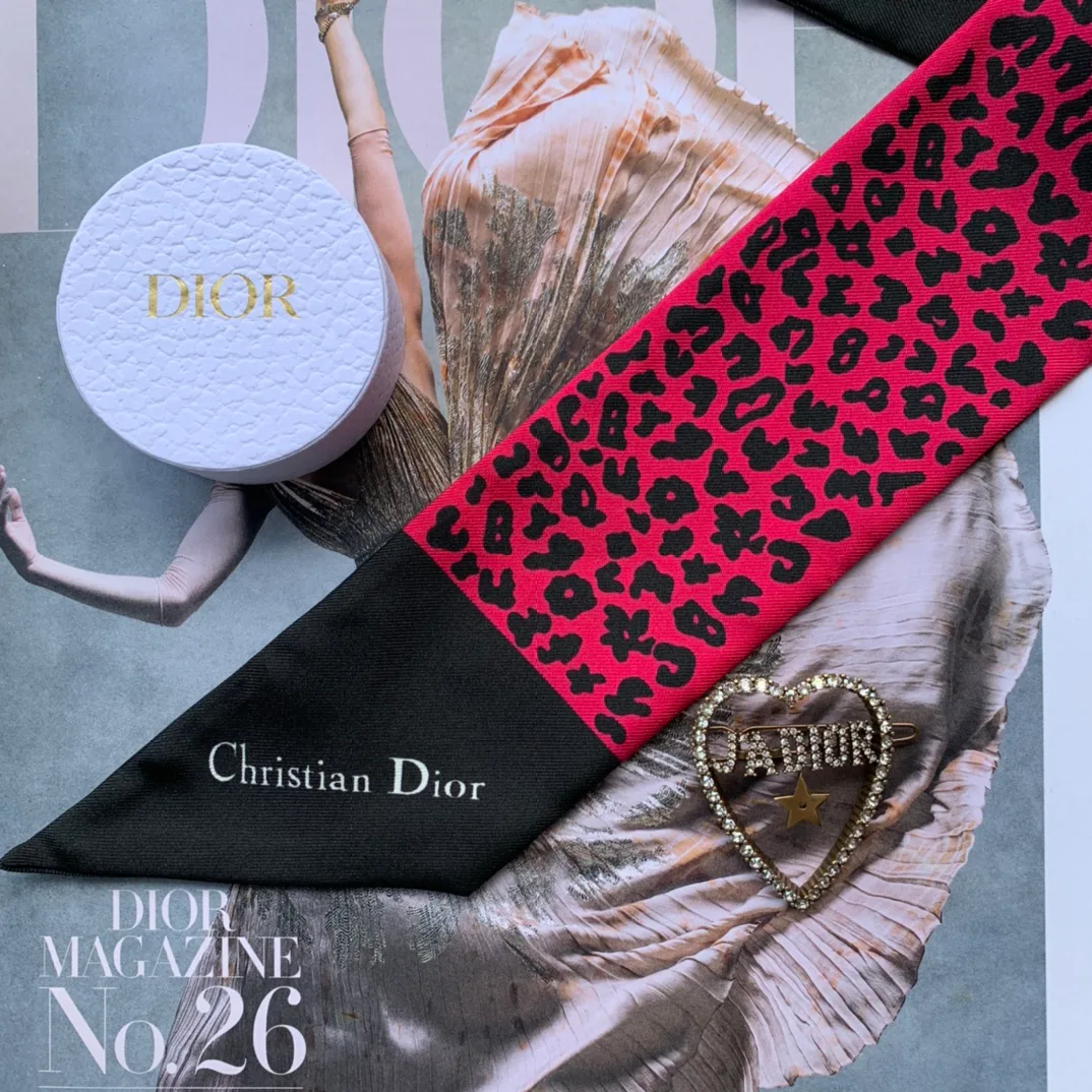 Платки Christian Dior 17992737