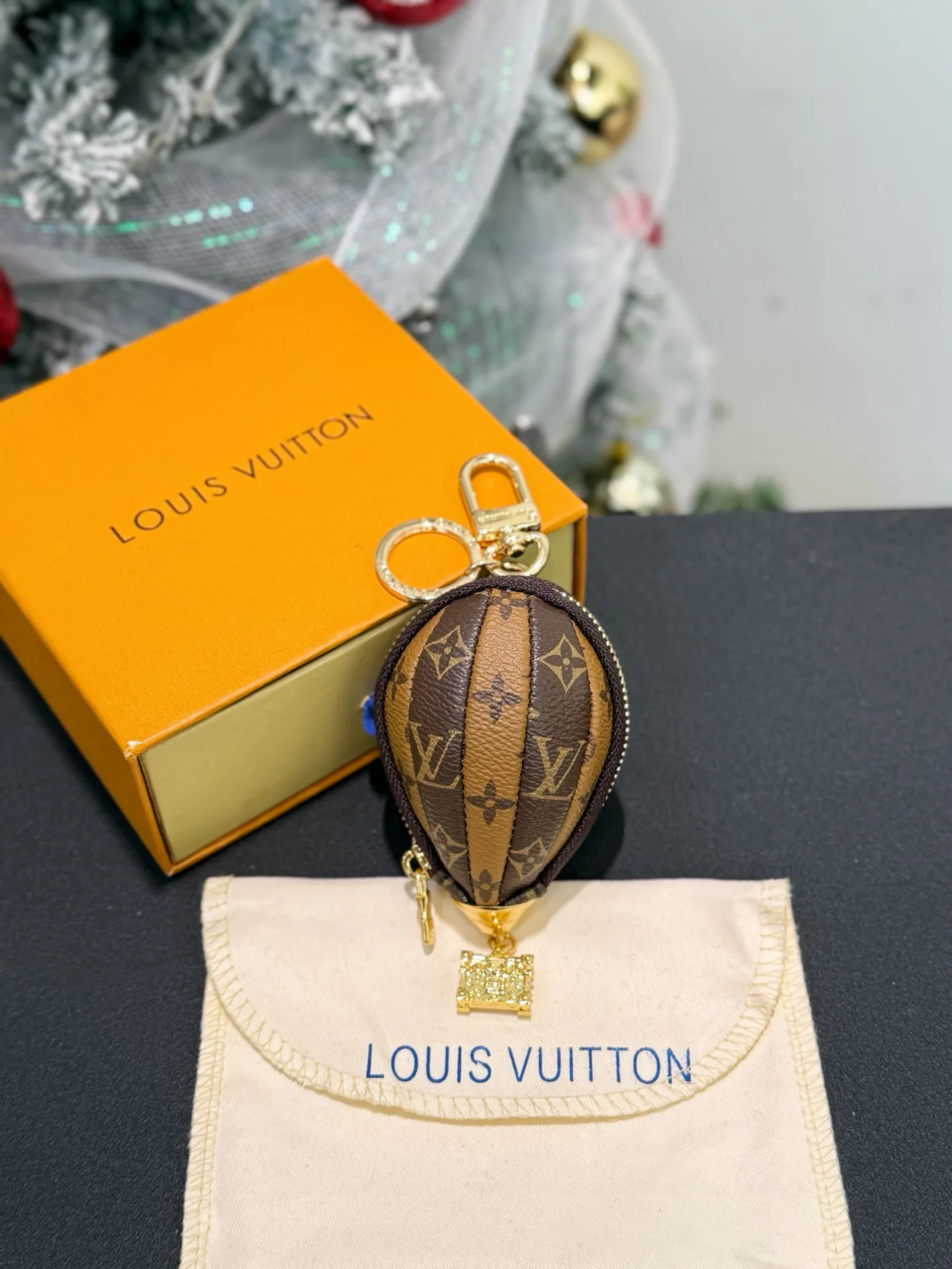 Ключницы Louis Vuitton 1260127