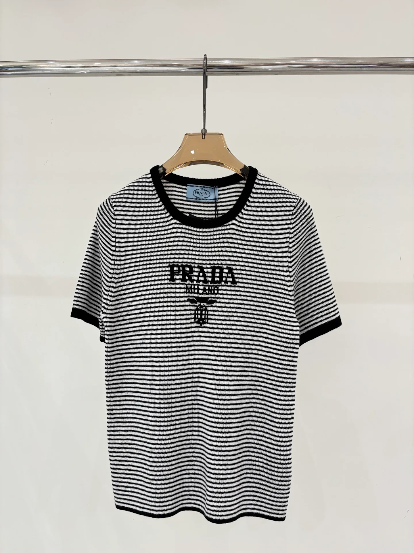 Футболки Женские Prada 10650803