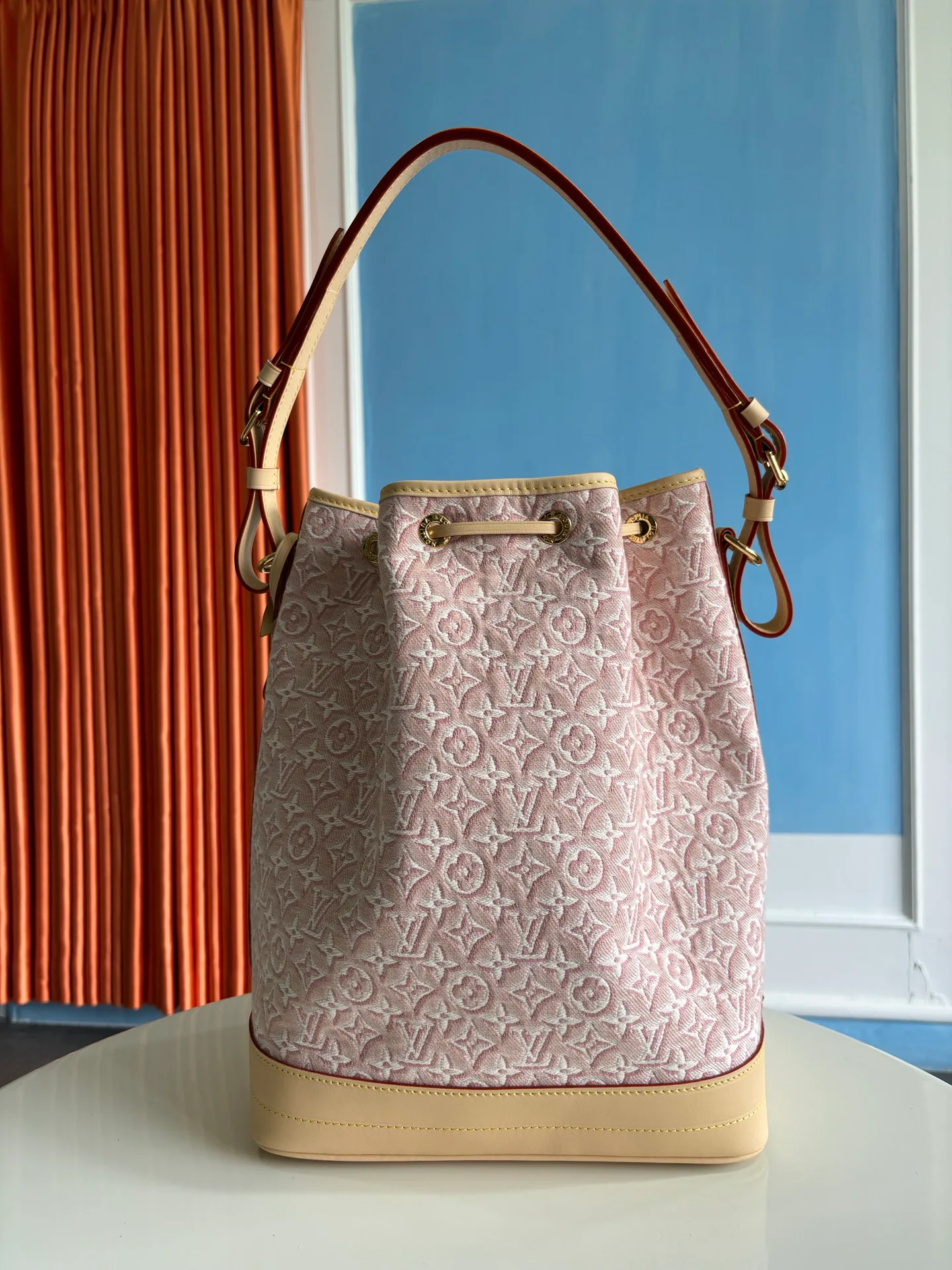 Классические Сумки Женские Louis Vuitton 17474826