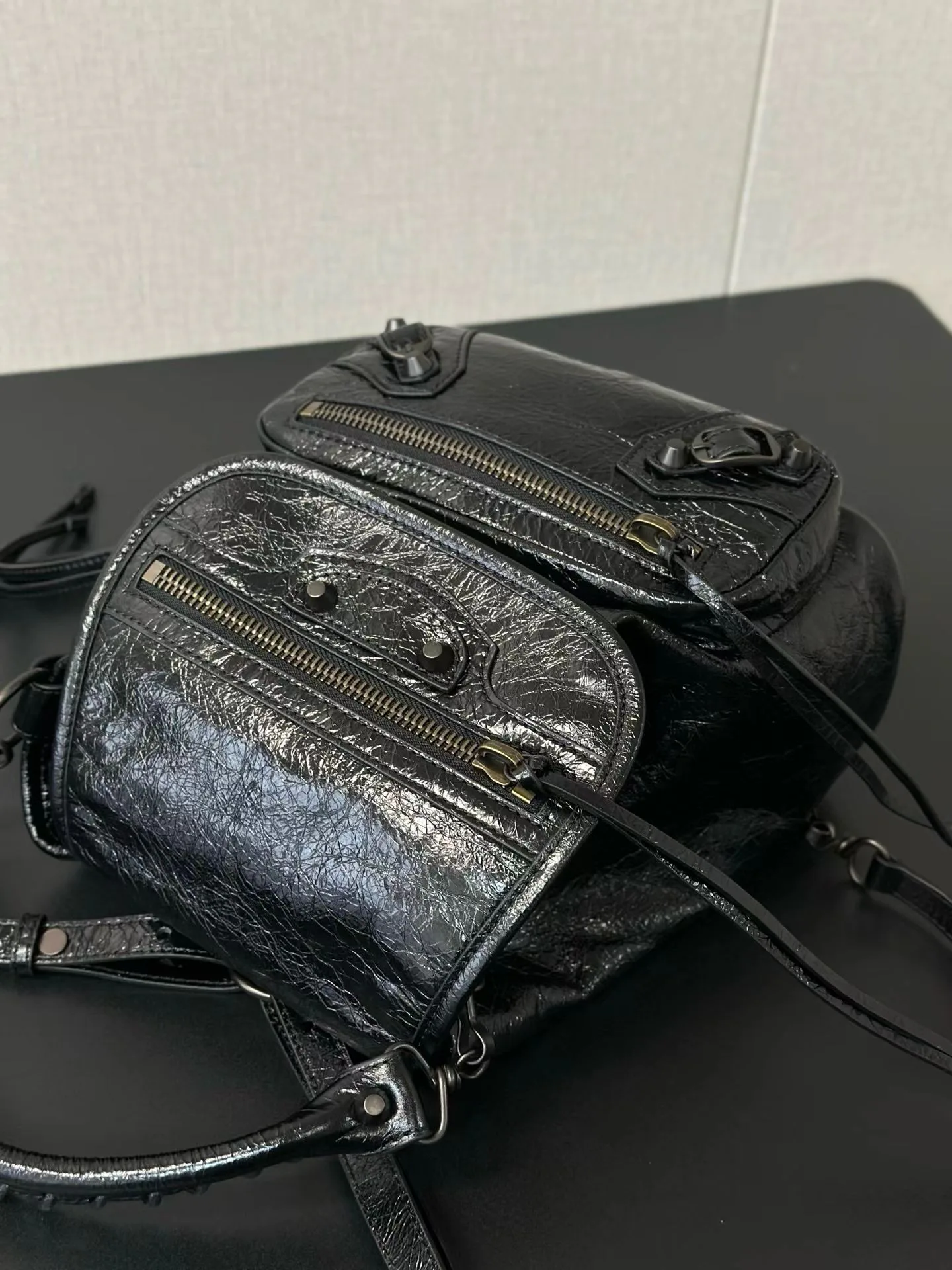 Рюкзаки Женские Balenciaga 18135793