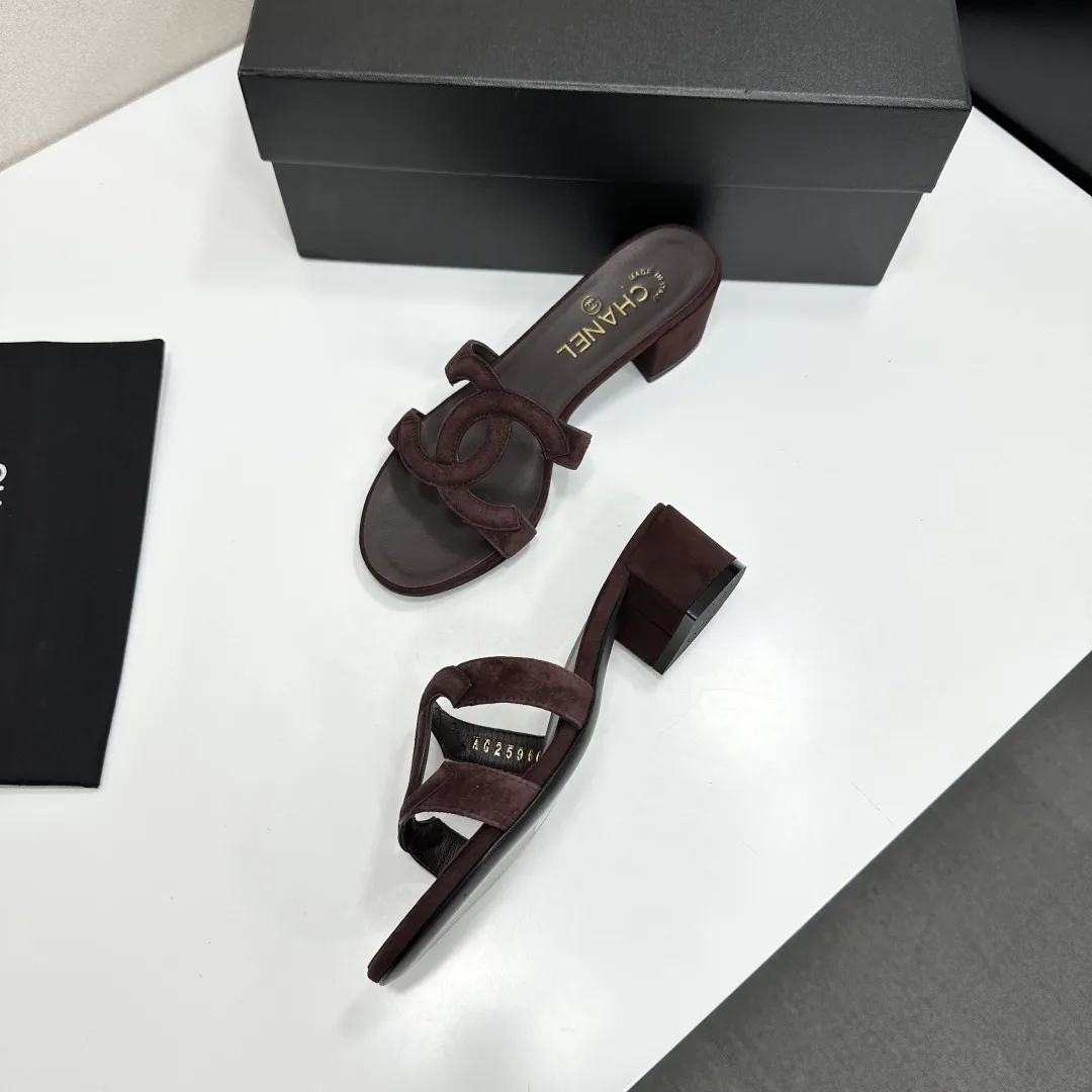 Босоножки Женские Chanel 11579290