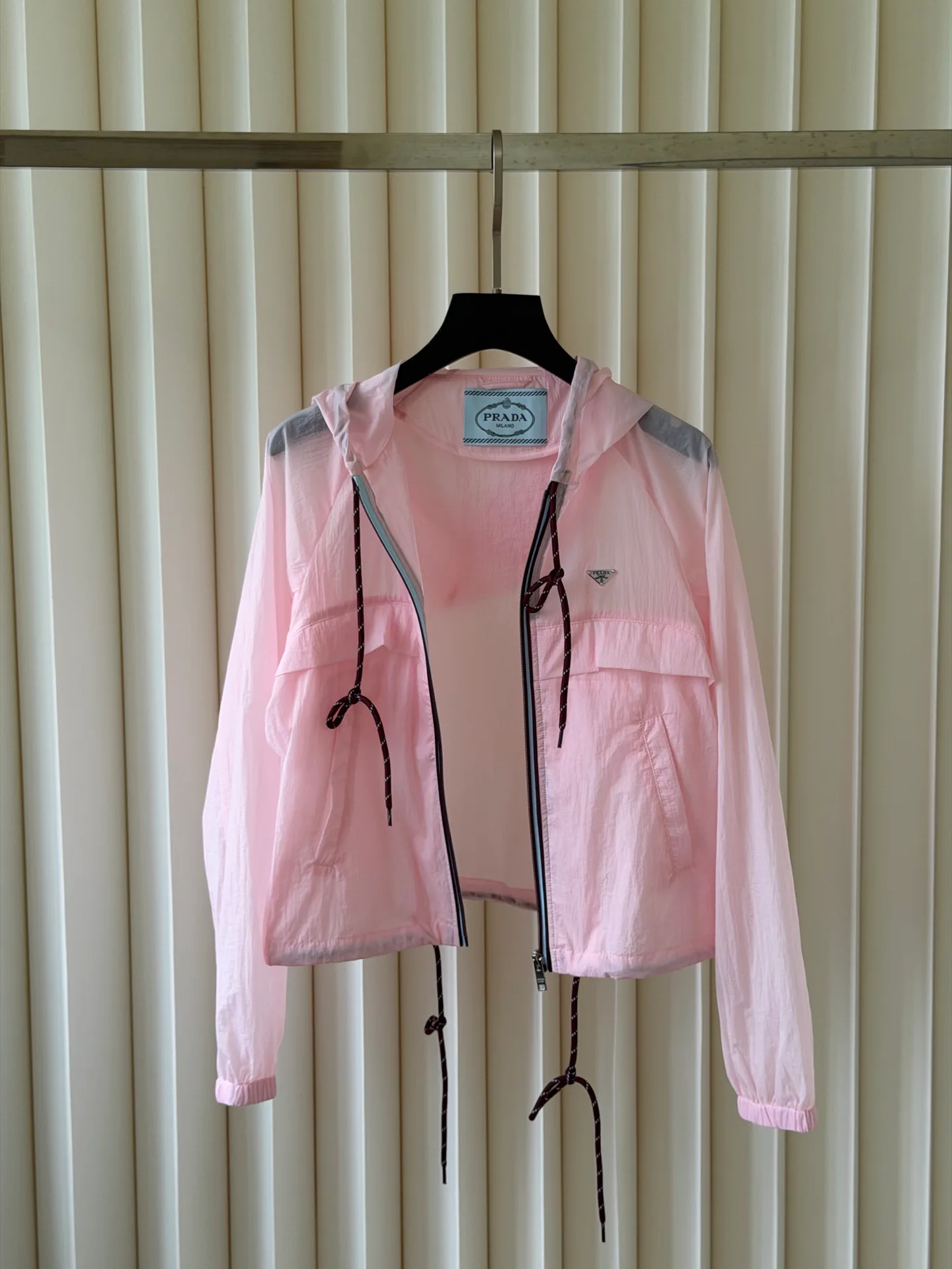 Куртки И Пуховики Женские Prada 17612840