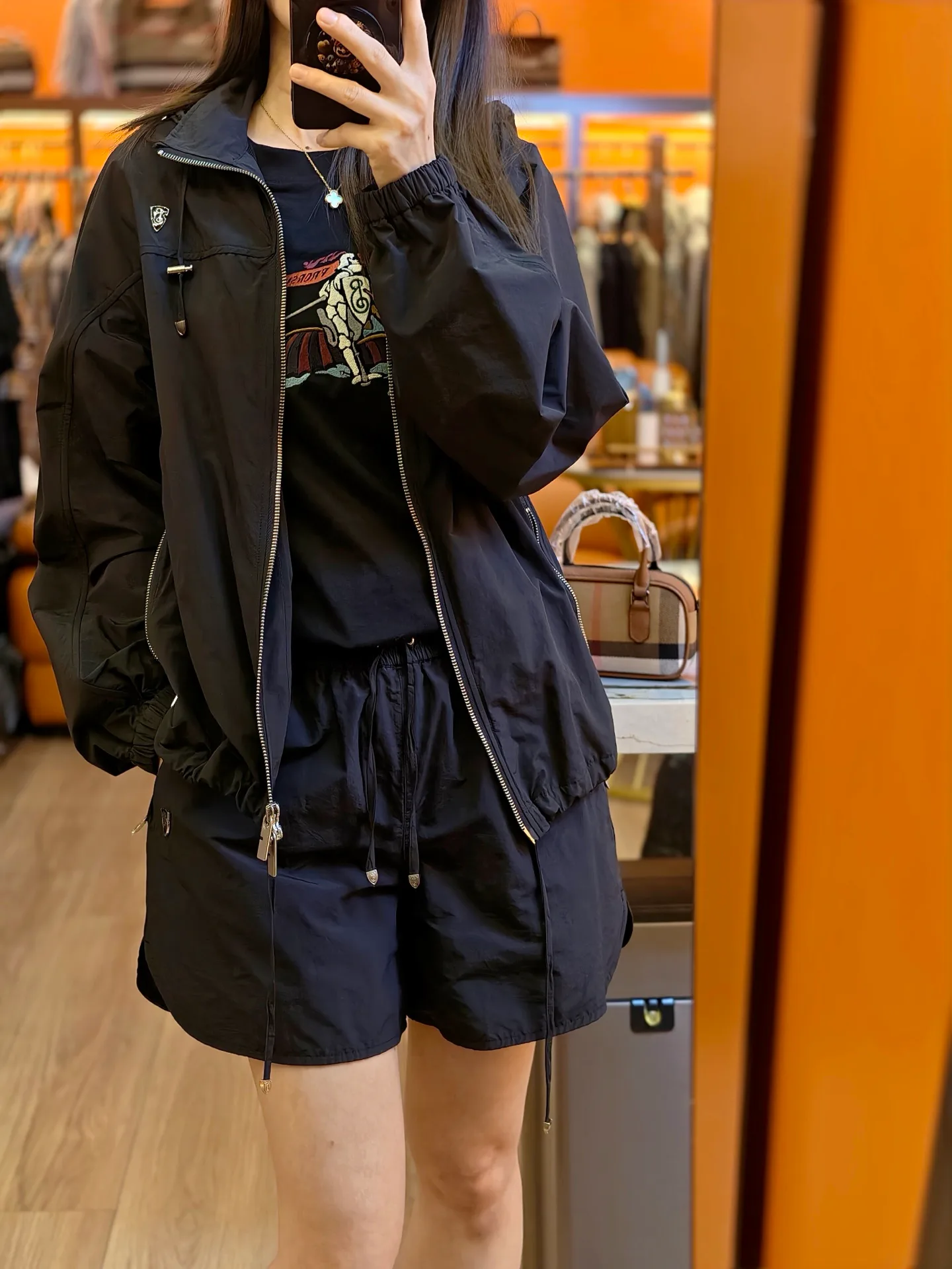 Куртки И Пуховики Женские Burberry 11224939