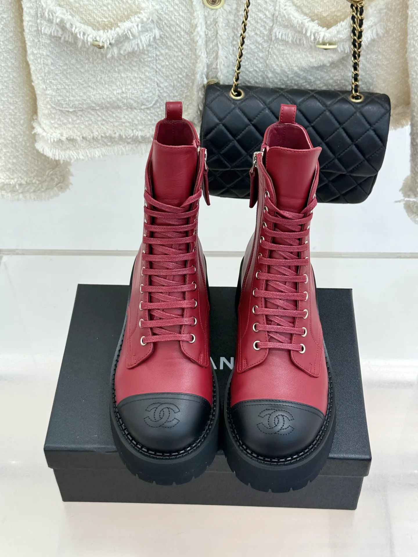 Ботинки Женские Chanel 19570323