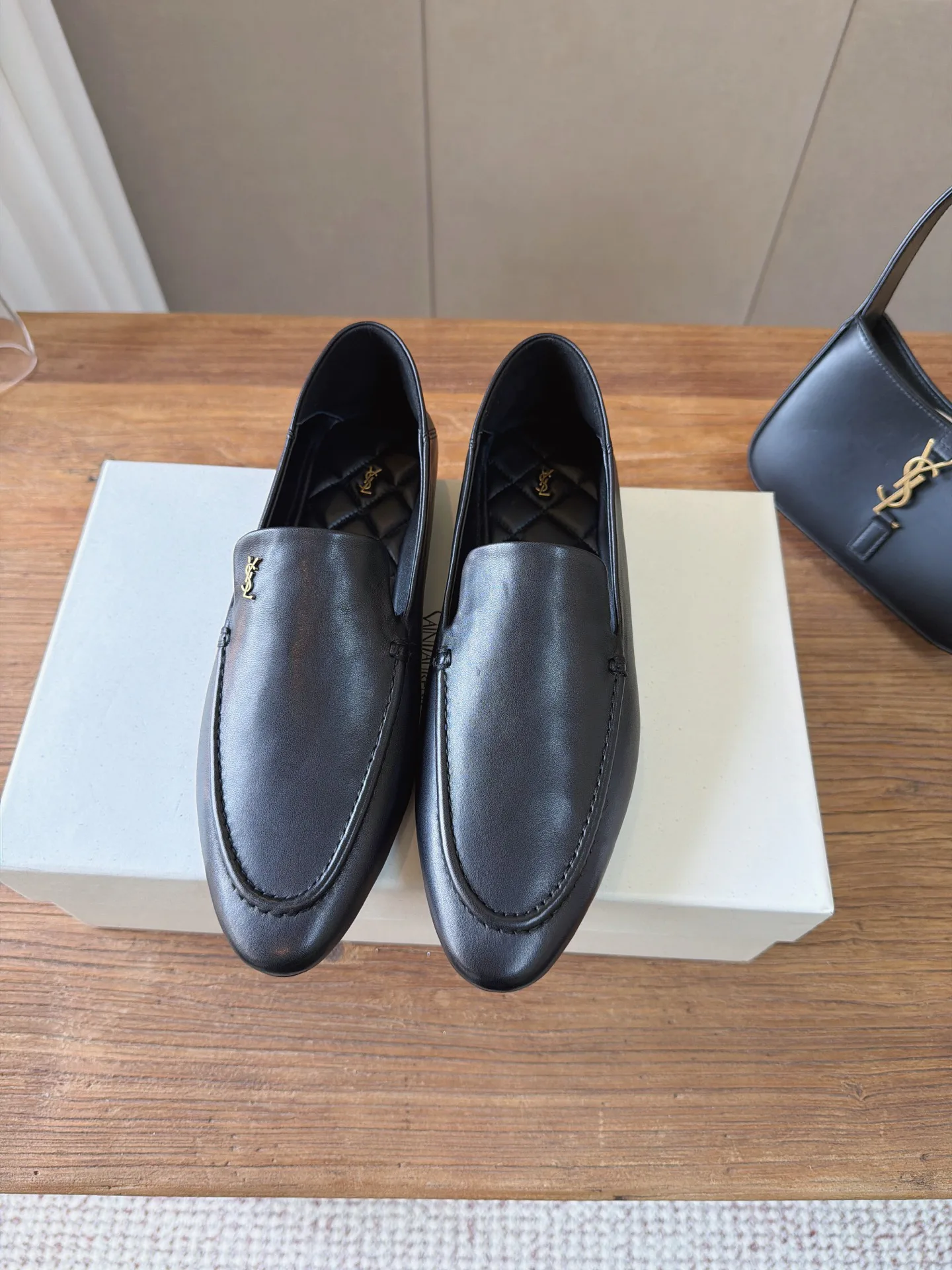 Лоферы И Мокасины Женские Saint Laurent 18466599