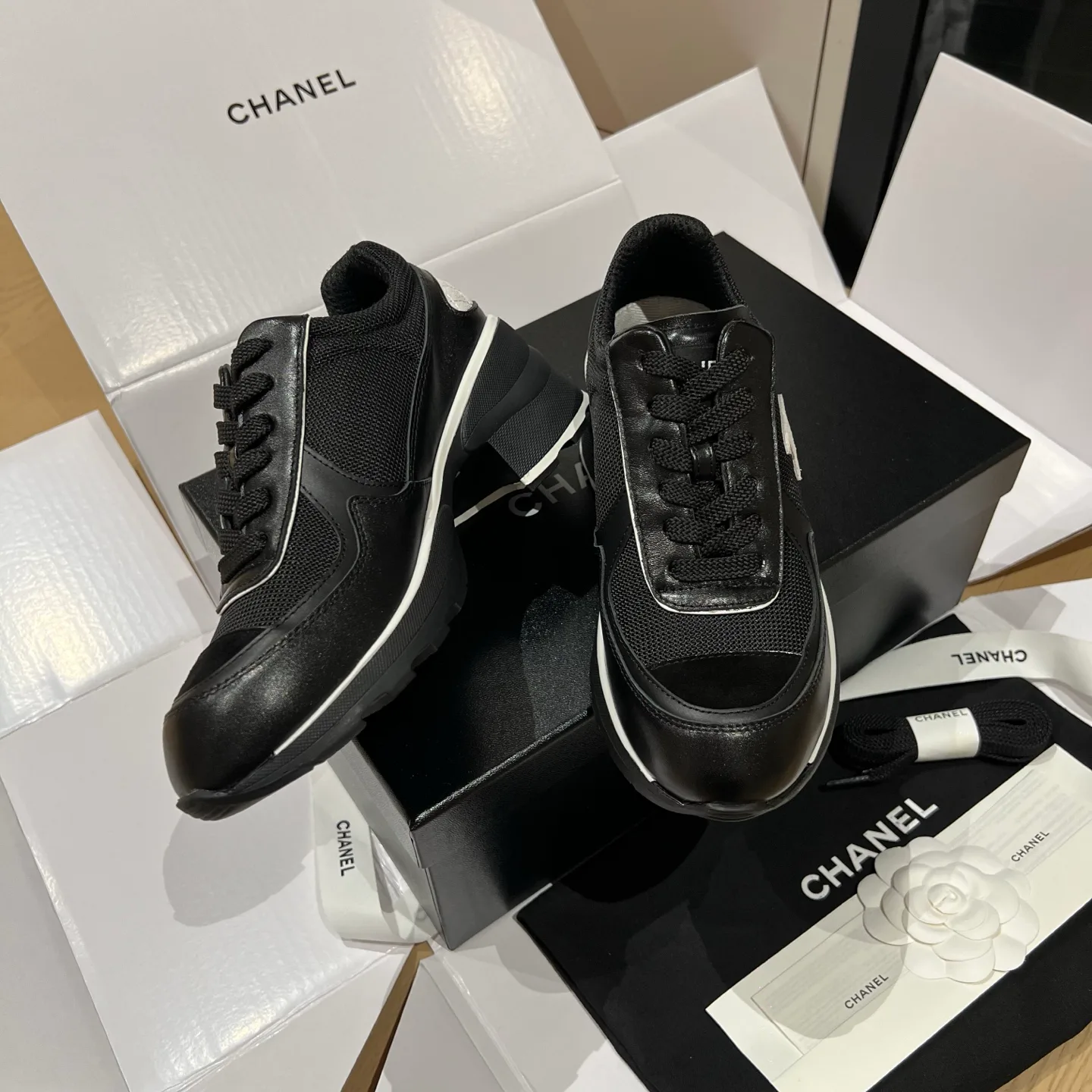 Кроссовки Женские Chanel 5791285