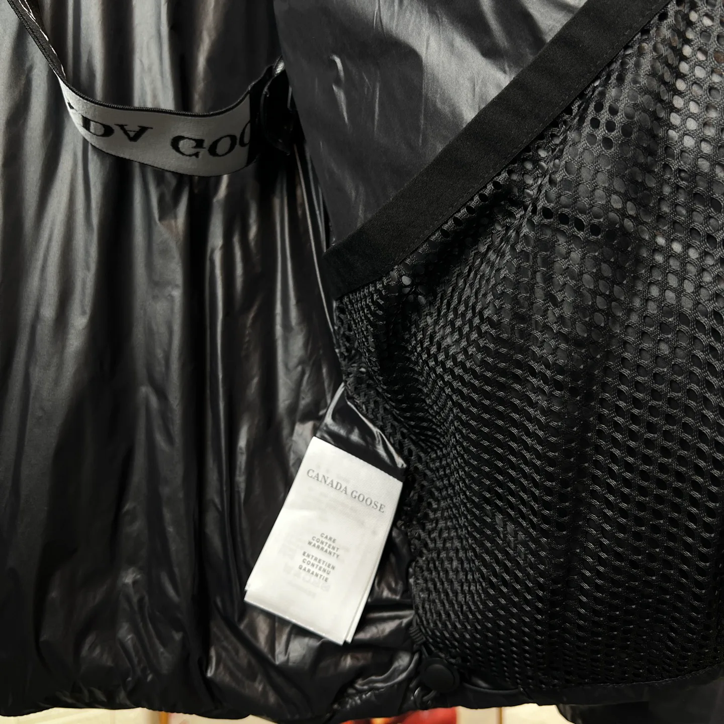 Куртки И Пуховики Женские Canada Goose 17897324