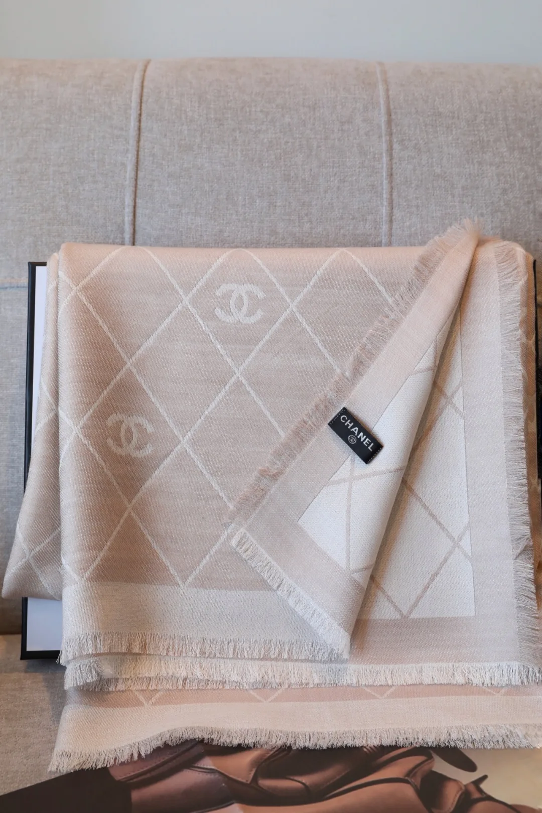 Шарфы Chanel 11852759