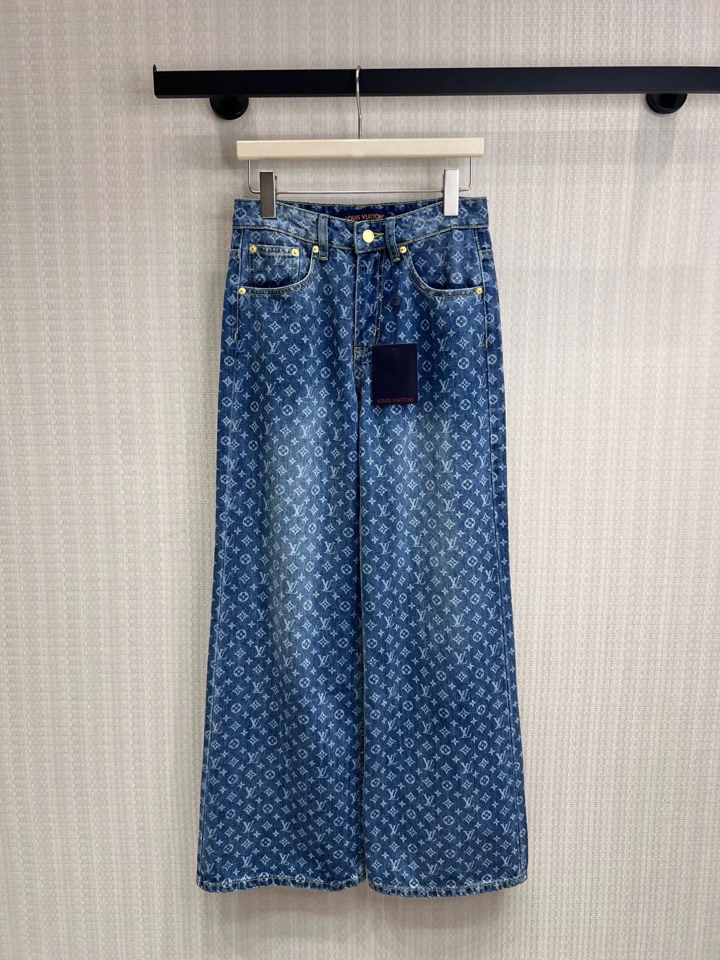 Джинсы Женские Louis Vuitton 17513550