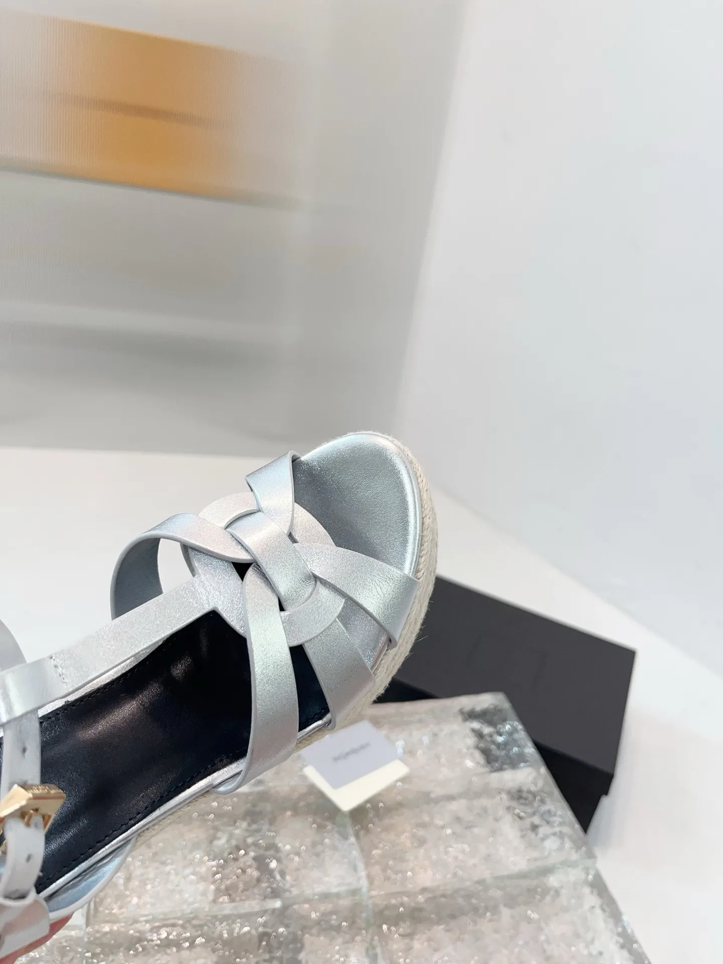 Босоножки Женские Saint Laurent 11278402