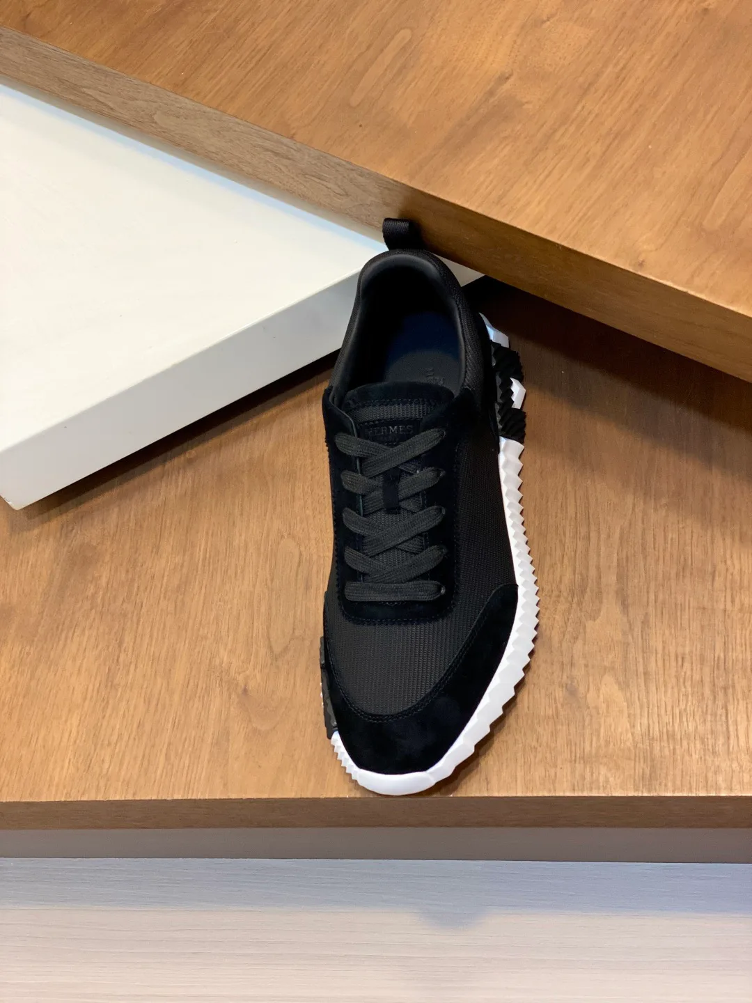 Кроссовки Мужские Hermes 18039715
