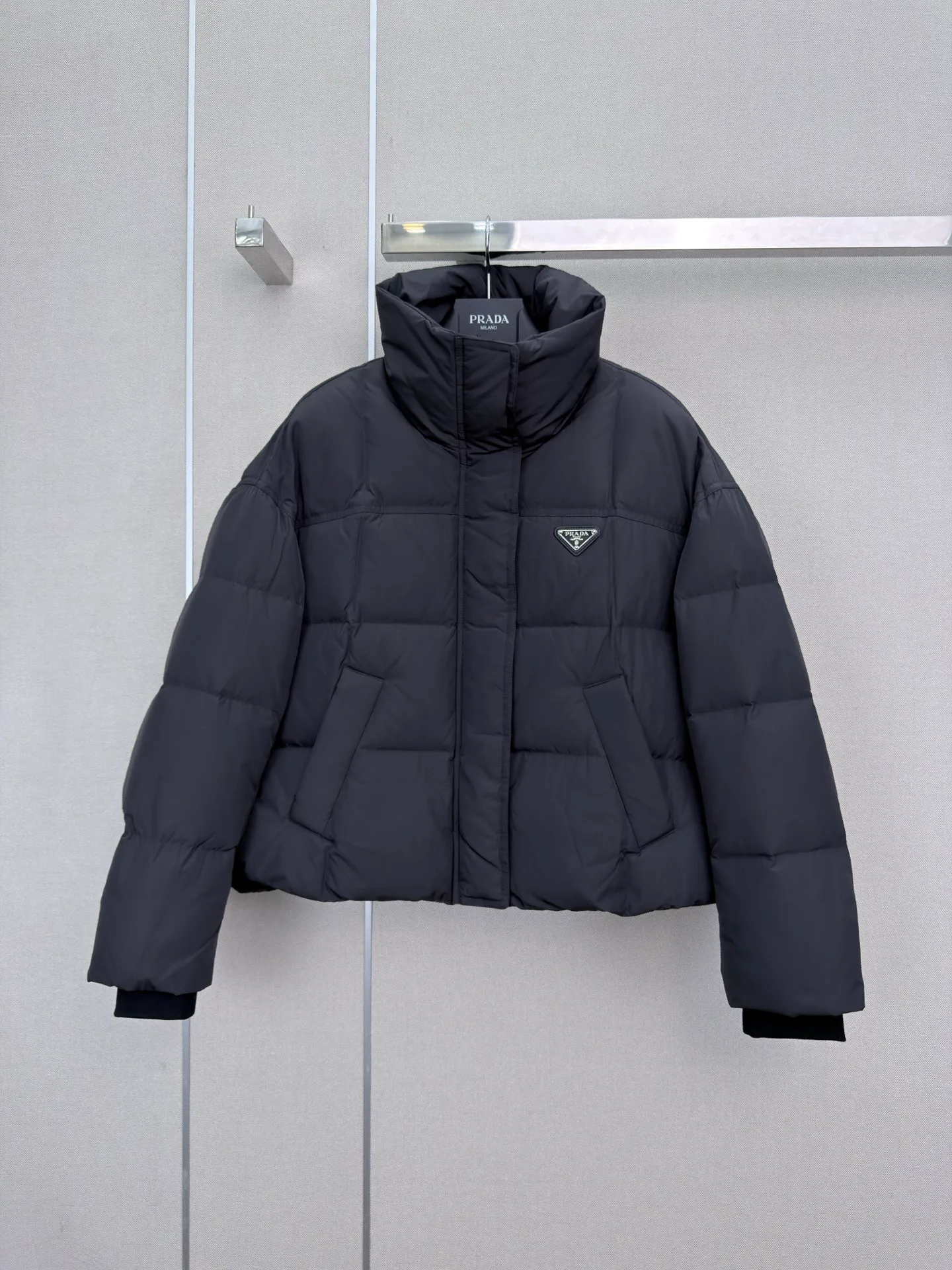 Куртки И Пуховики Женские Prada 19589744