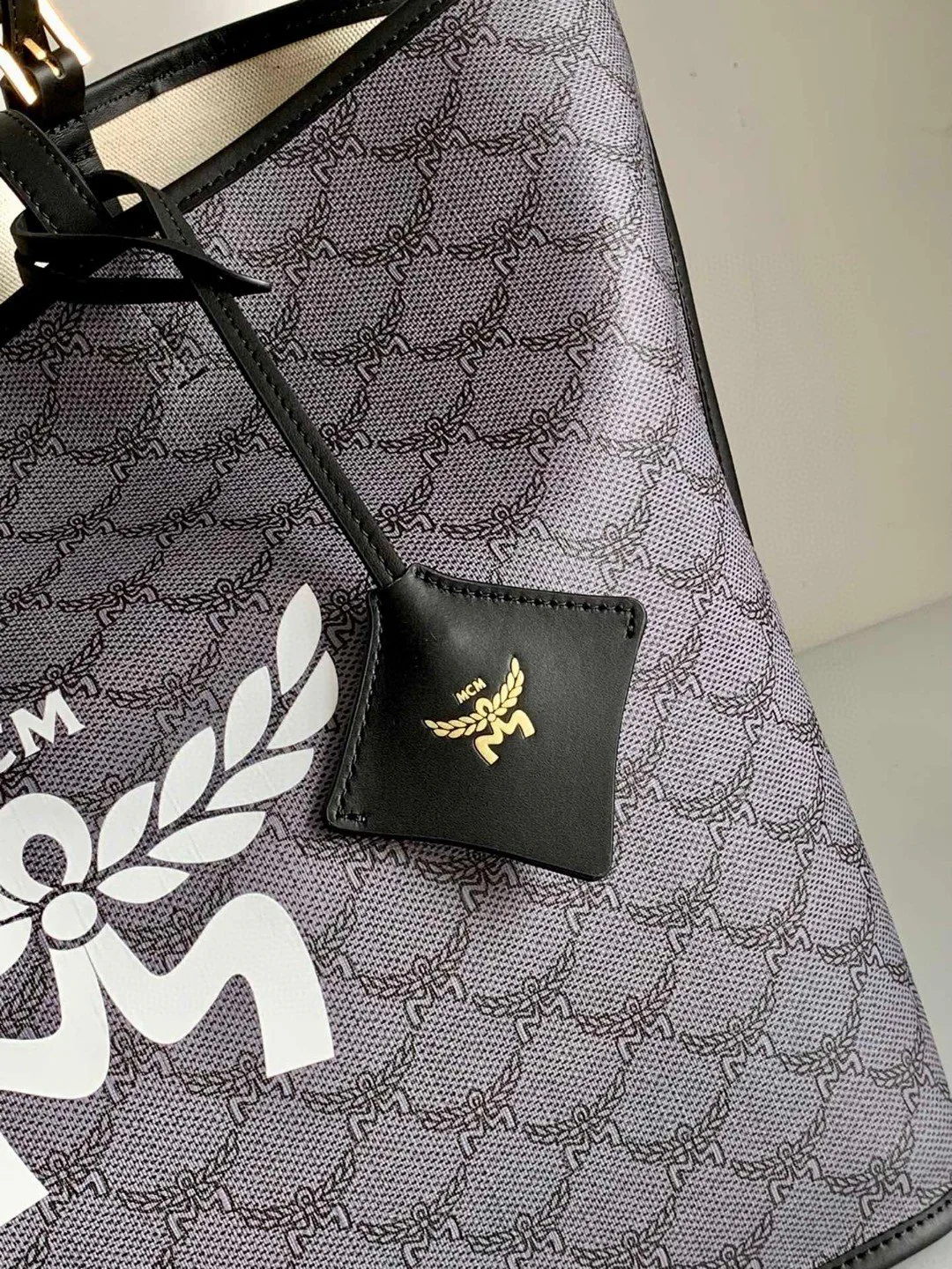 Классические Сумки Женские Mcm 9836275
