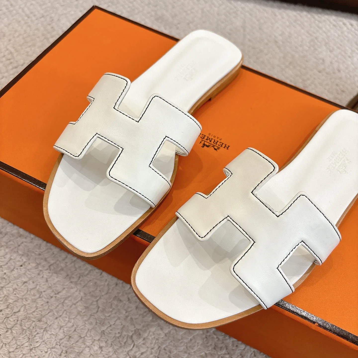 Шлепанцы Женские Hermes 879118