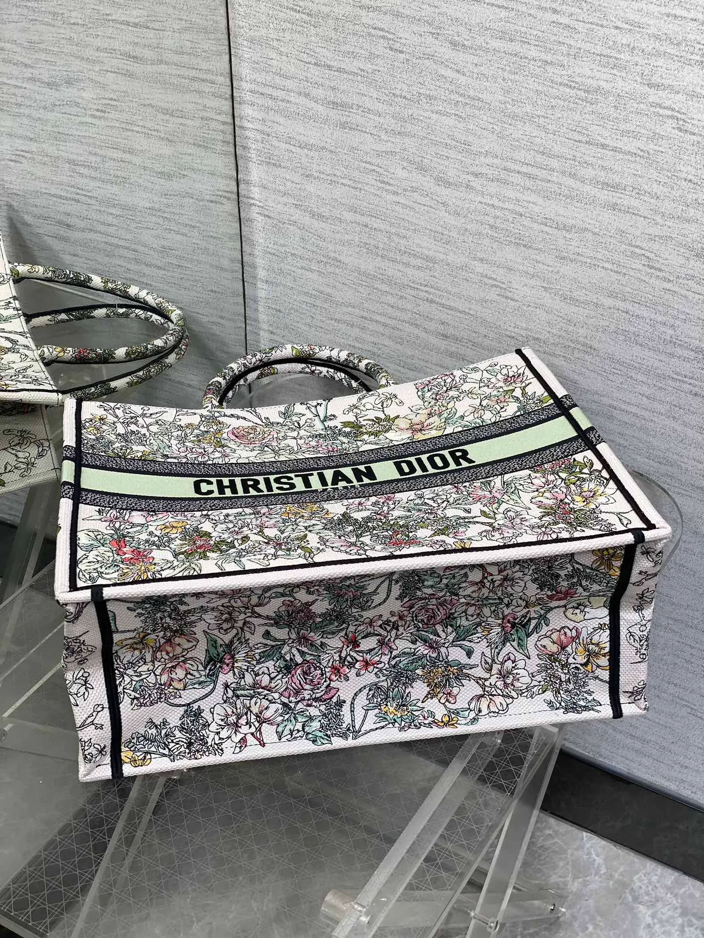 Классические Сумки Женские Christian Dior 11224047