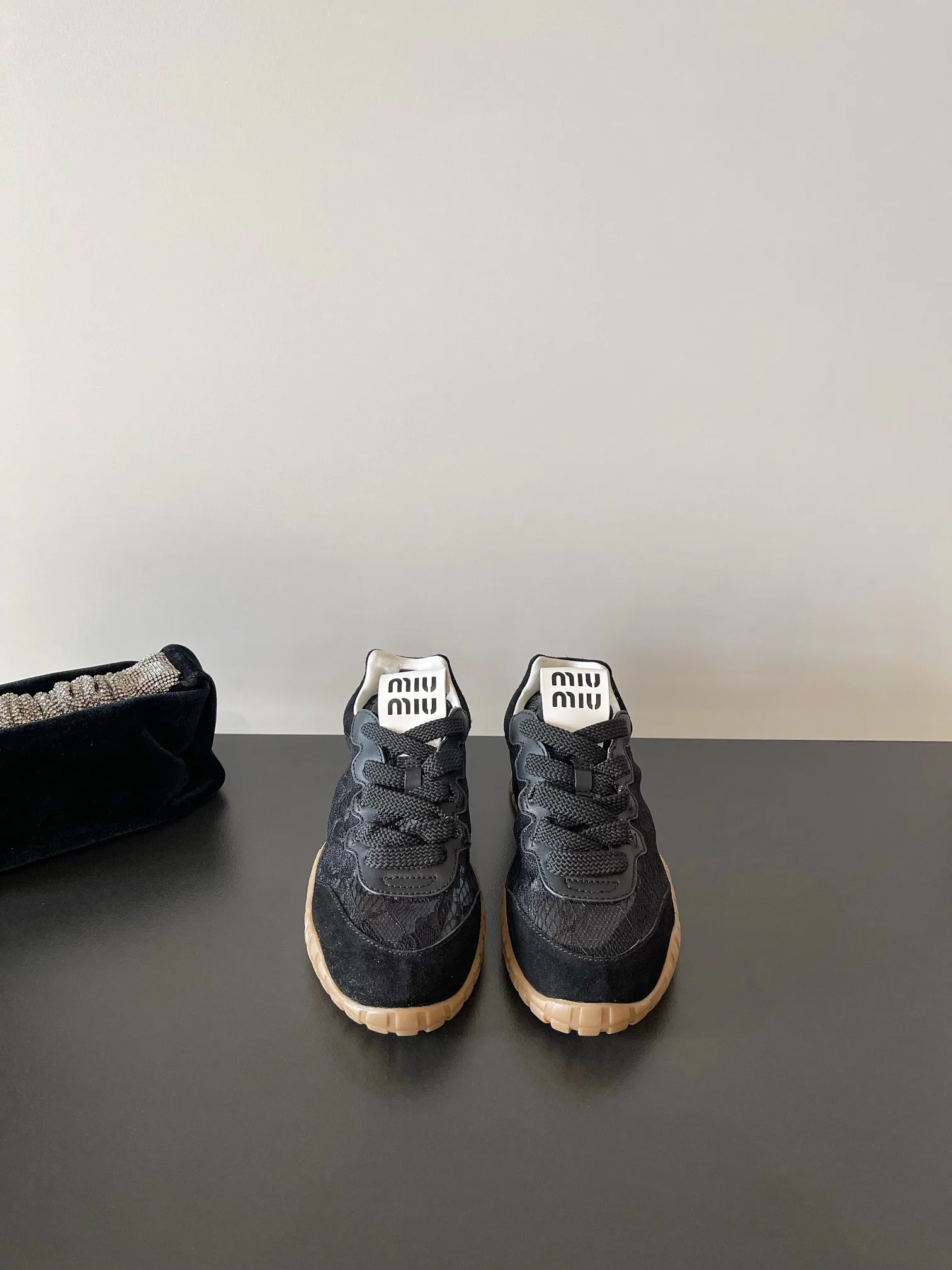 Кроссовки Женские Miu Miu 10429543