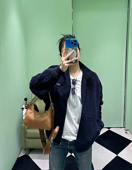 Куртки И Пуховики Женские Prada 252476